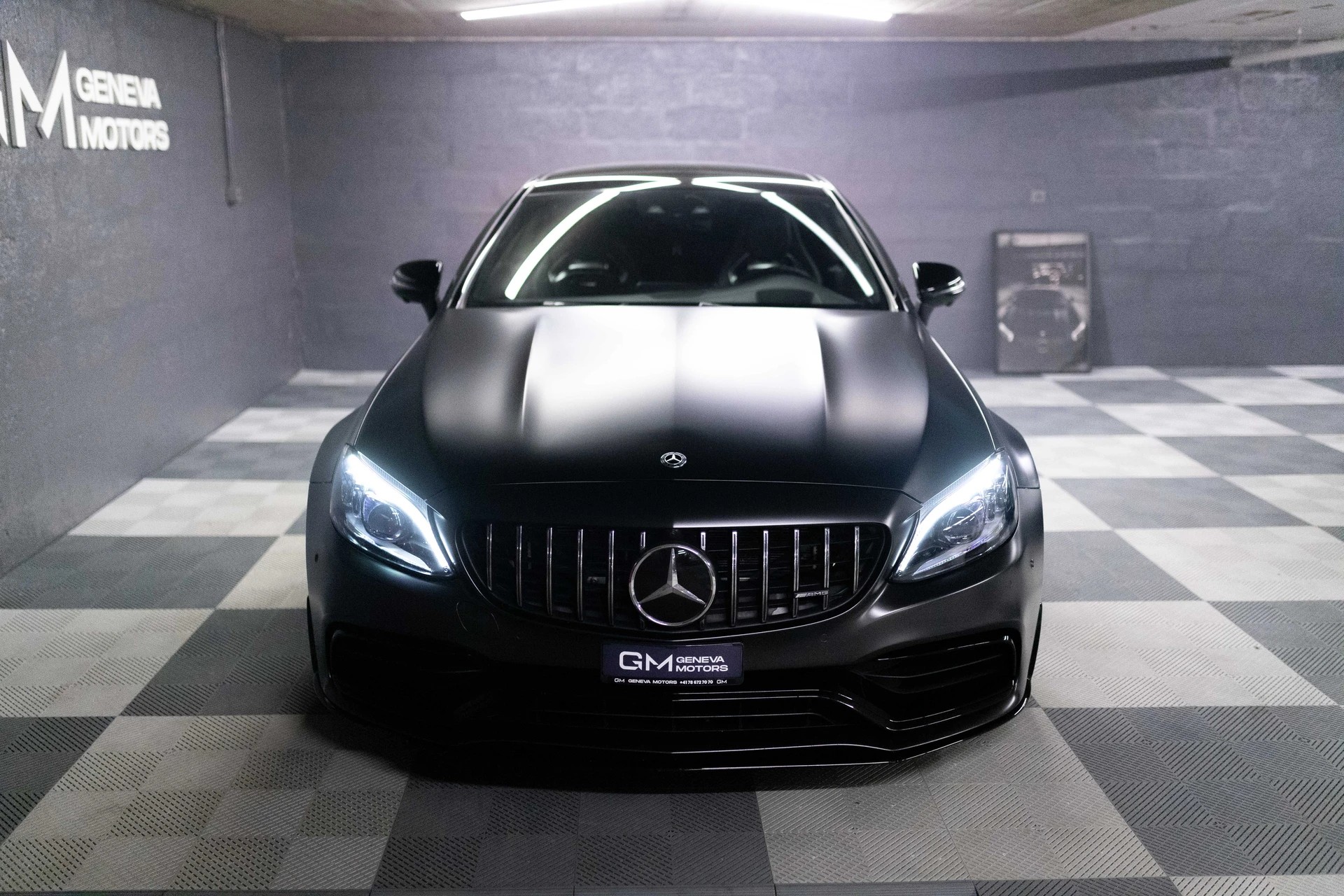 MERCEDES-BENZ C 63 S AMG 9G-tronic-image-1