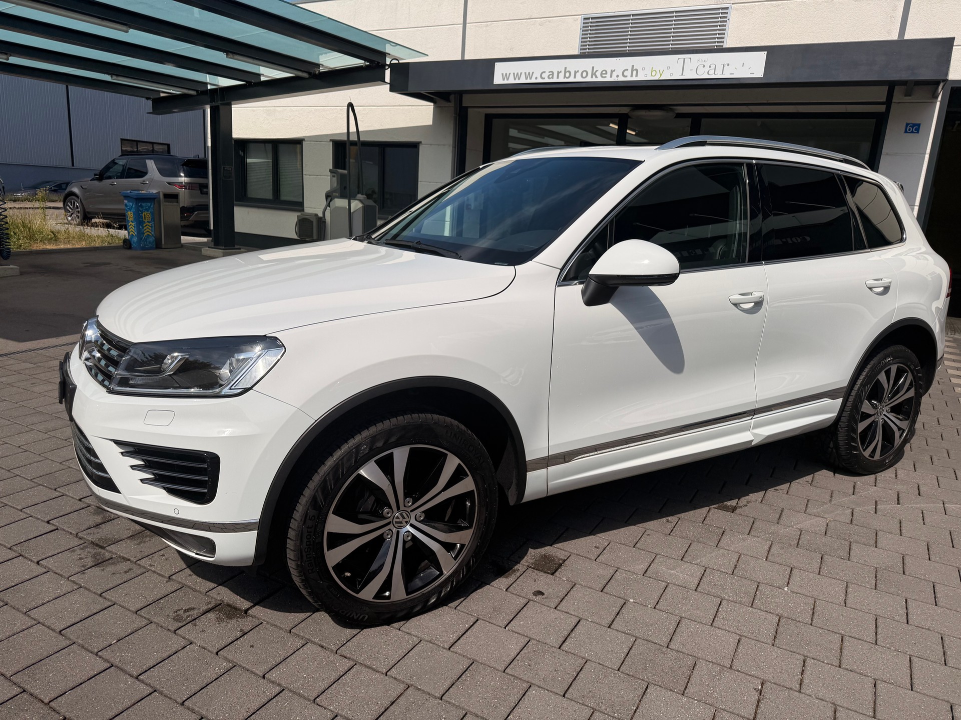 VW 3.0 TDI R-Line BMT-image-1