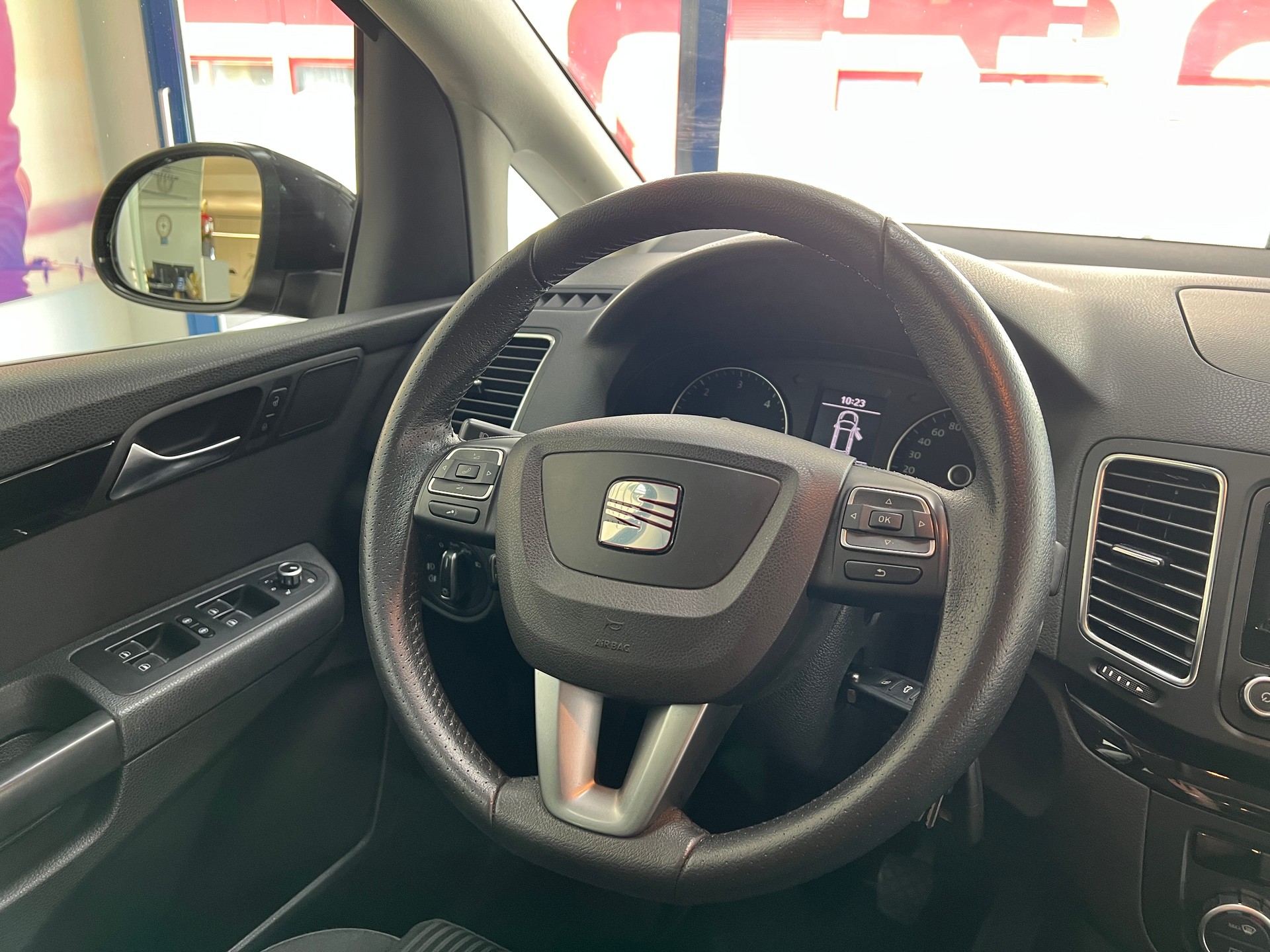 SEAT Alhambra 2.0 TDI Style 4x4 / 7 Platz-image-12