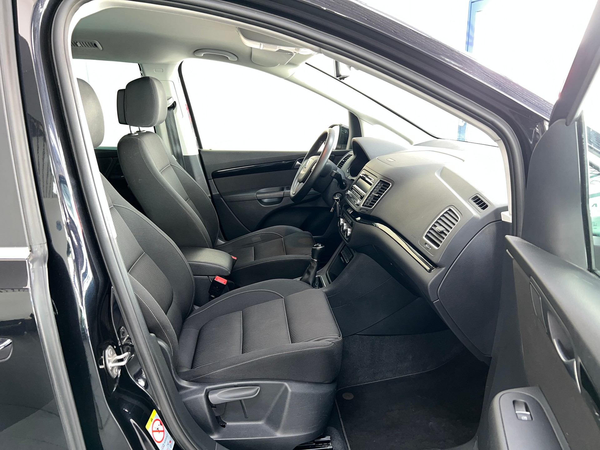 SEAT Alhambra 2.0 TDI Style 4x4 / 7 Platz-image-6