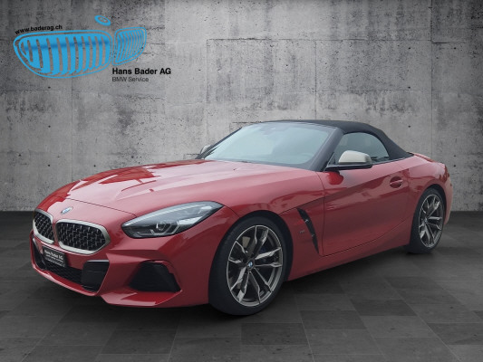 BMW Z4 M40i-showroom-element-1