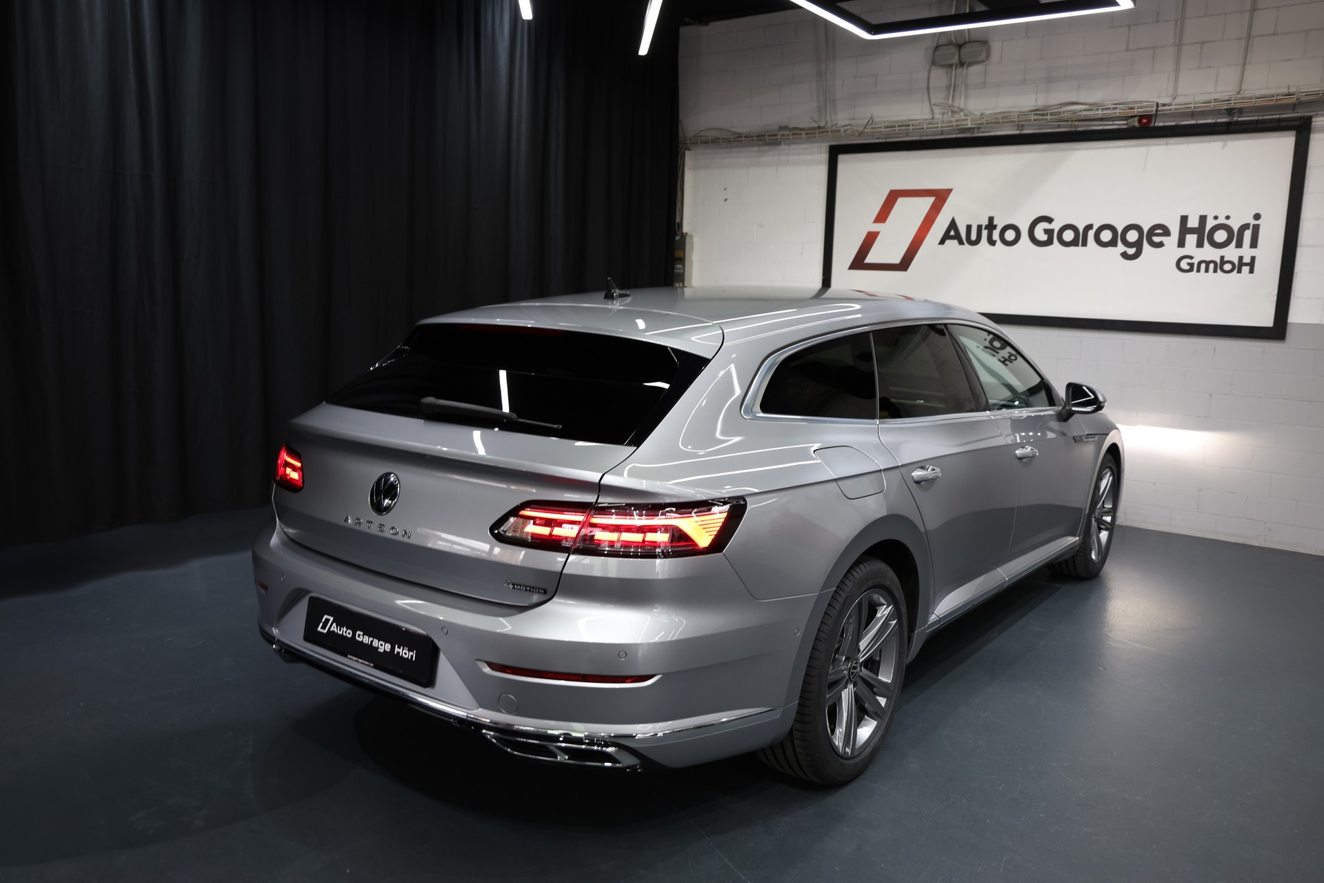 VW Arteon SB 2.0 TDI R-Line 4Motion DSG Shooting Brake-image-9