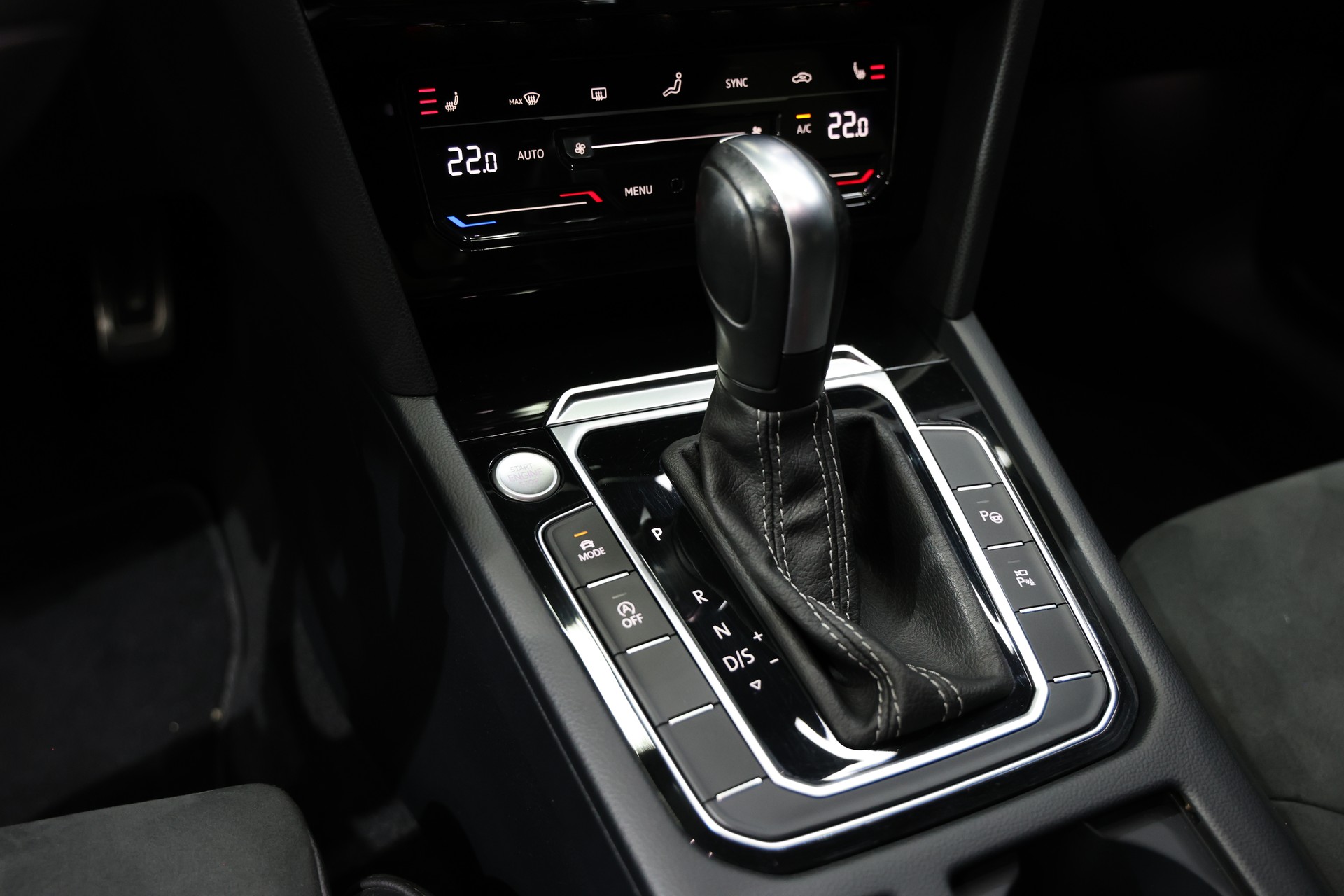 VW Arteon SB 2.0 TDI R-Line 4Motion DSG Shooting Brake-image-26