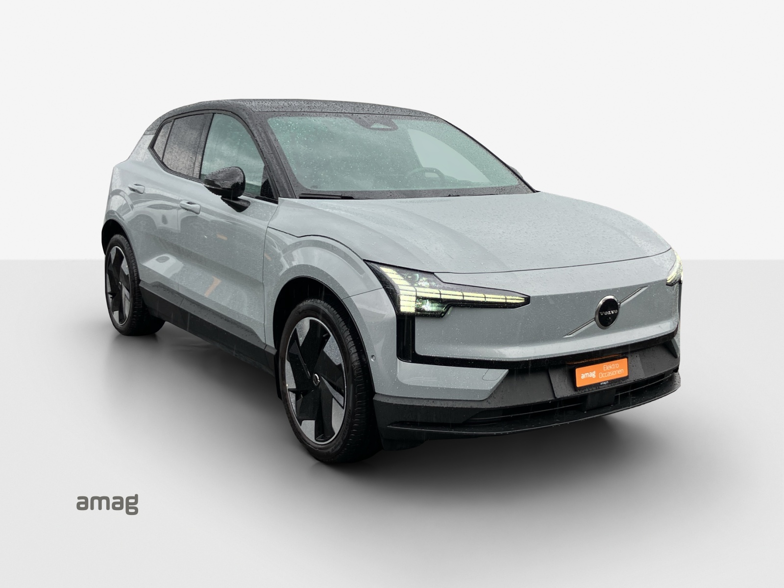 VOLVO EX30 E60 69kWh Single Motor Extended Range Ultra-image-5