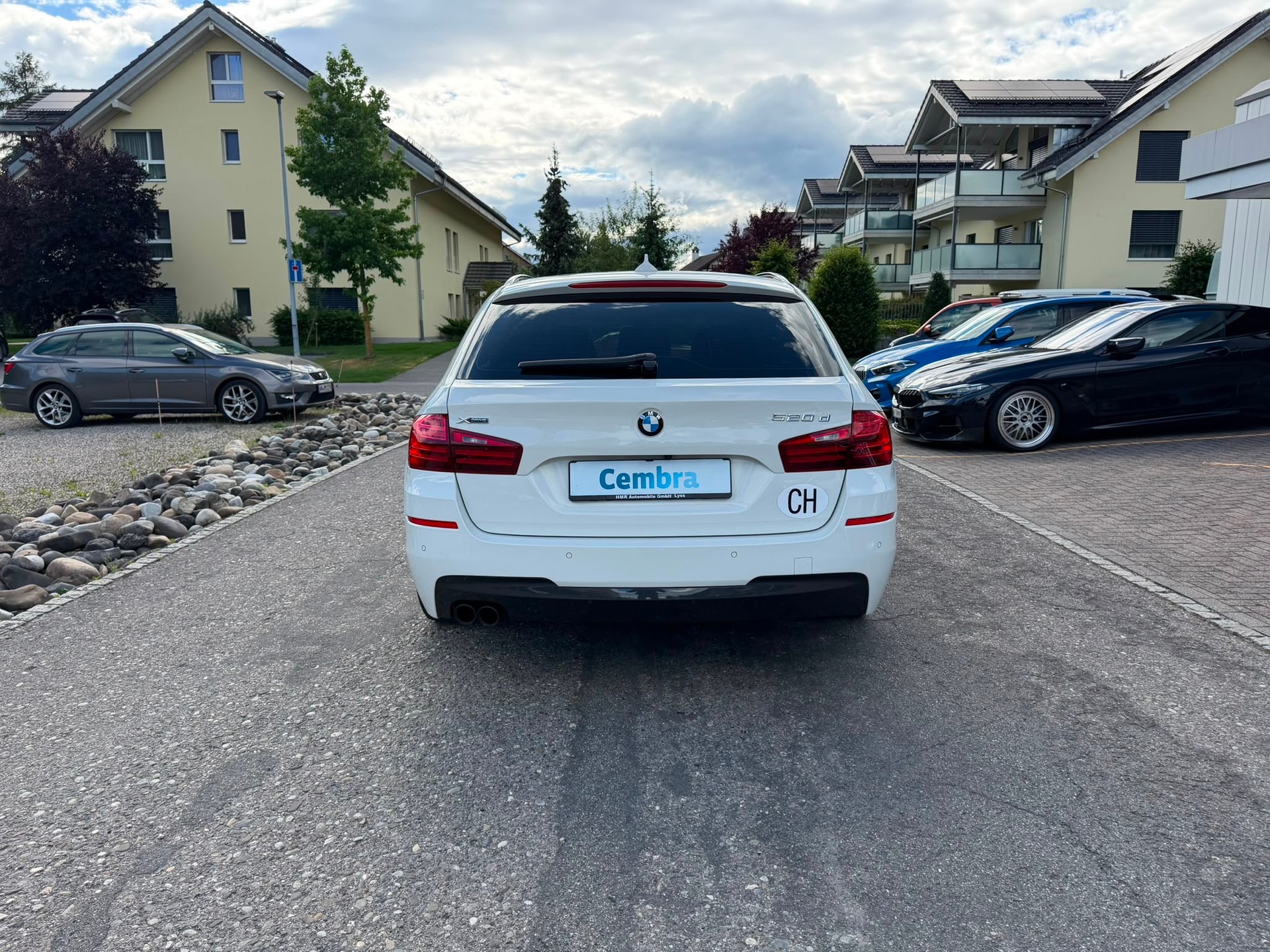 BMW 520d Touring xDrive Steptronic-image-5