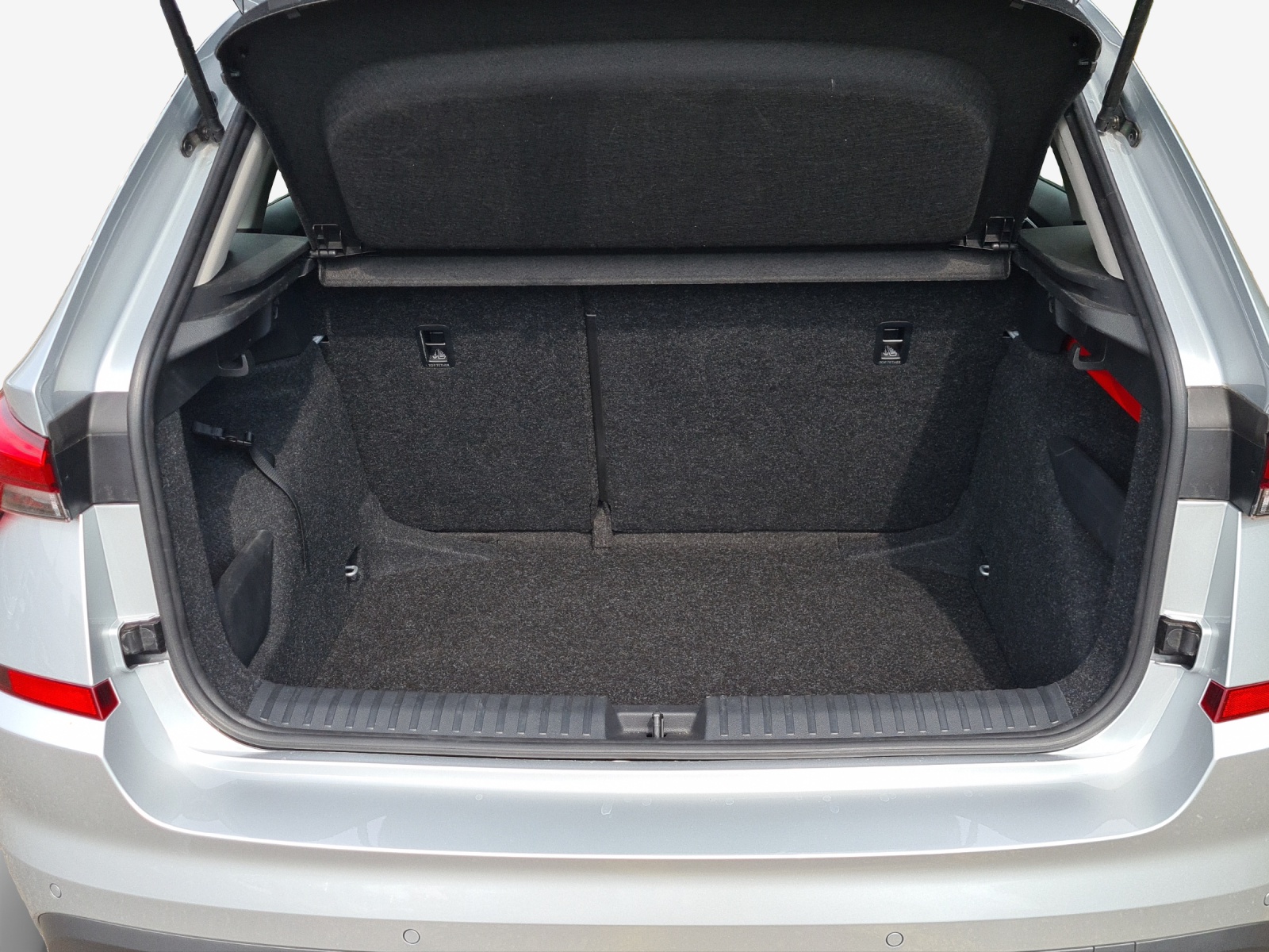 SKODA Kamiq 1.0 TSI Style DSG-image-12
