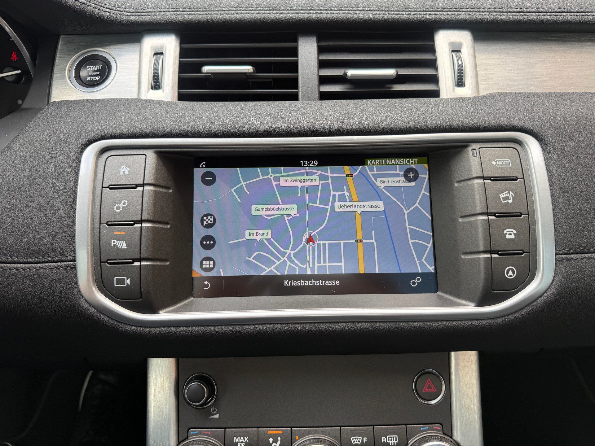 LAND ROVER Range Rover Evoque 2.0 TD4 HSE AT9-image-8