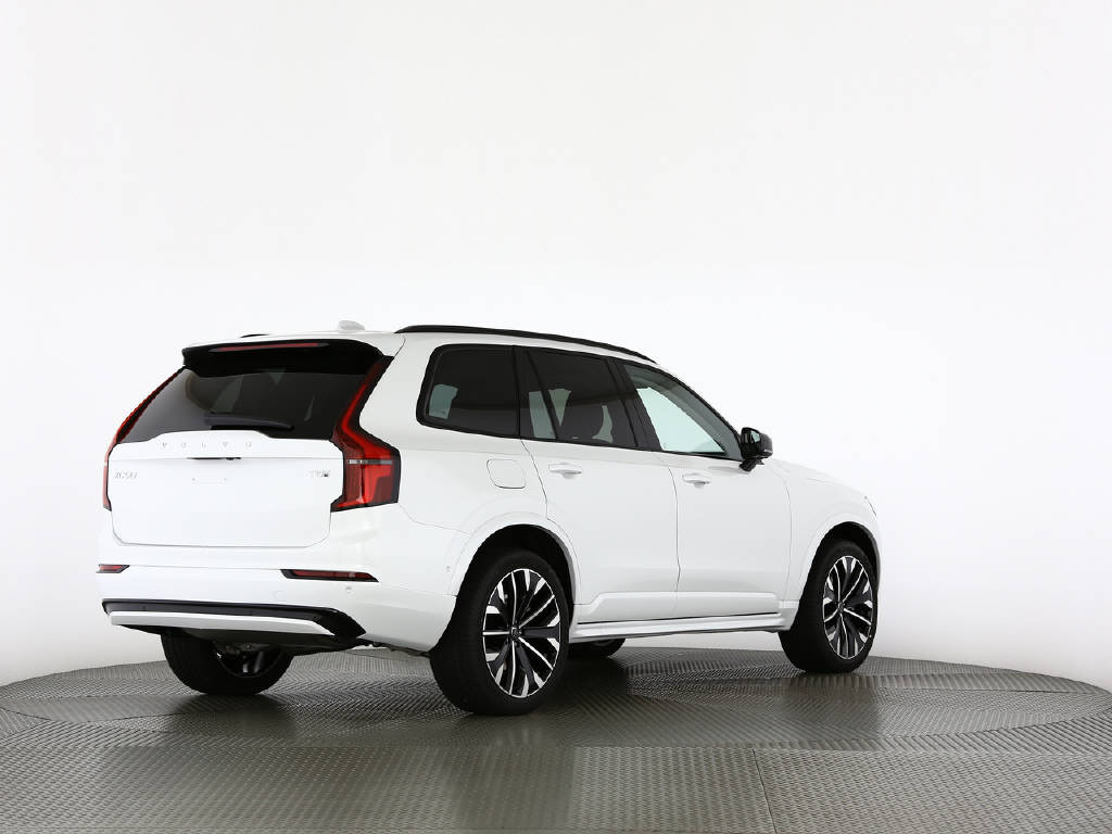 VOLVO XC90 2.0 T8 TE Plus Dark eAWD-image-18
