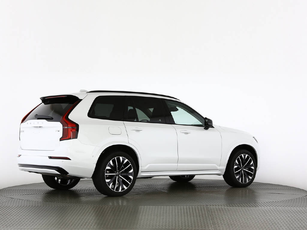 VOLVO XC90 2.0 T8 TE Plus Dark eAWD-image-4