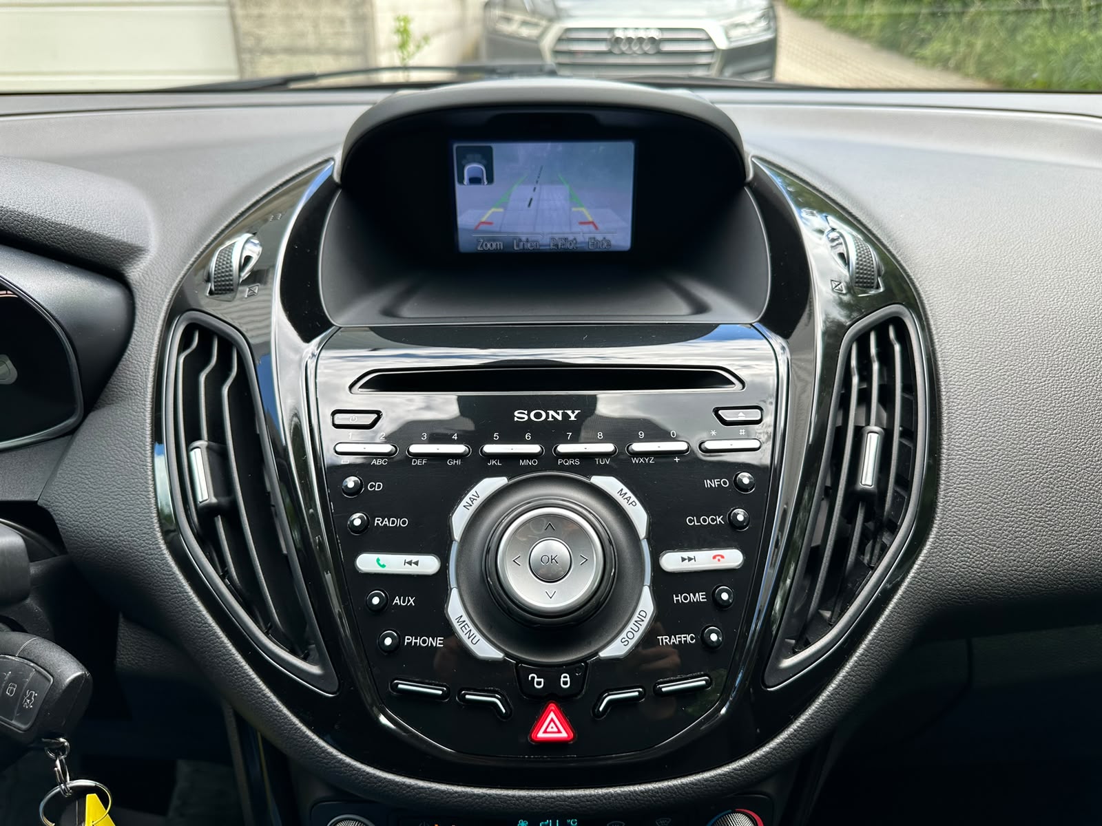 FORD B-Max 1.6 Ti-VCT Titanium PowerShift-image-20