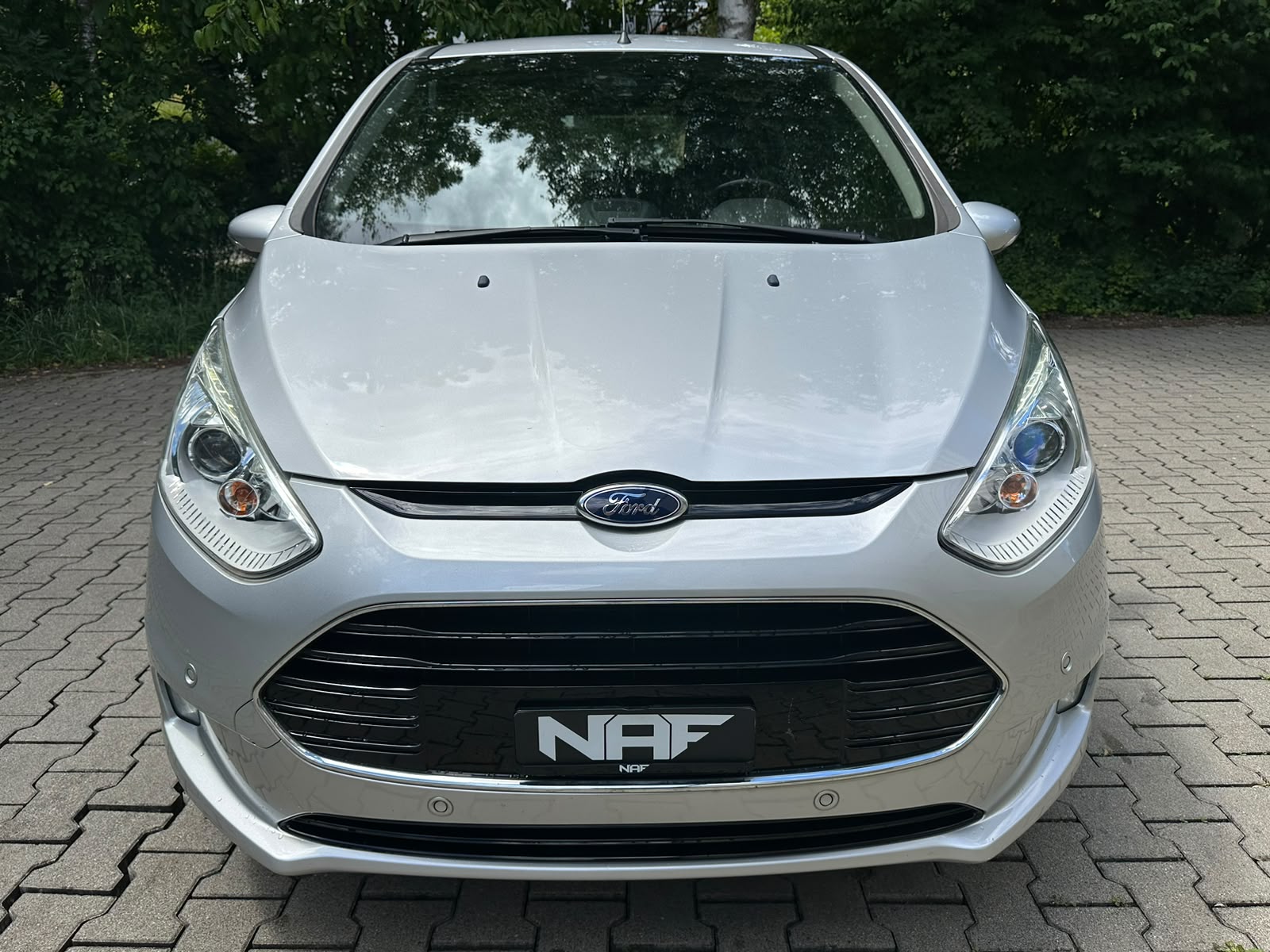 FORD B-Max 1.6 Ti-VCT Titanium PowerShift-image-9