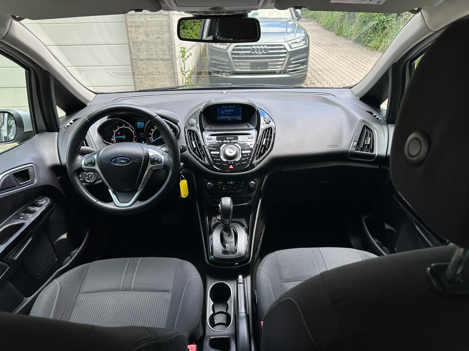 FORD B-Max 1.6 Ti-VCT Titanium PowerShift-image-18