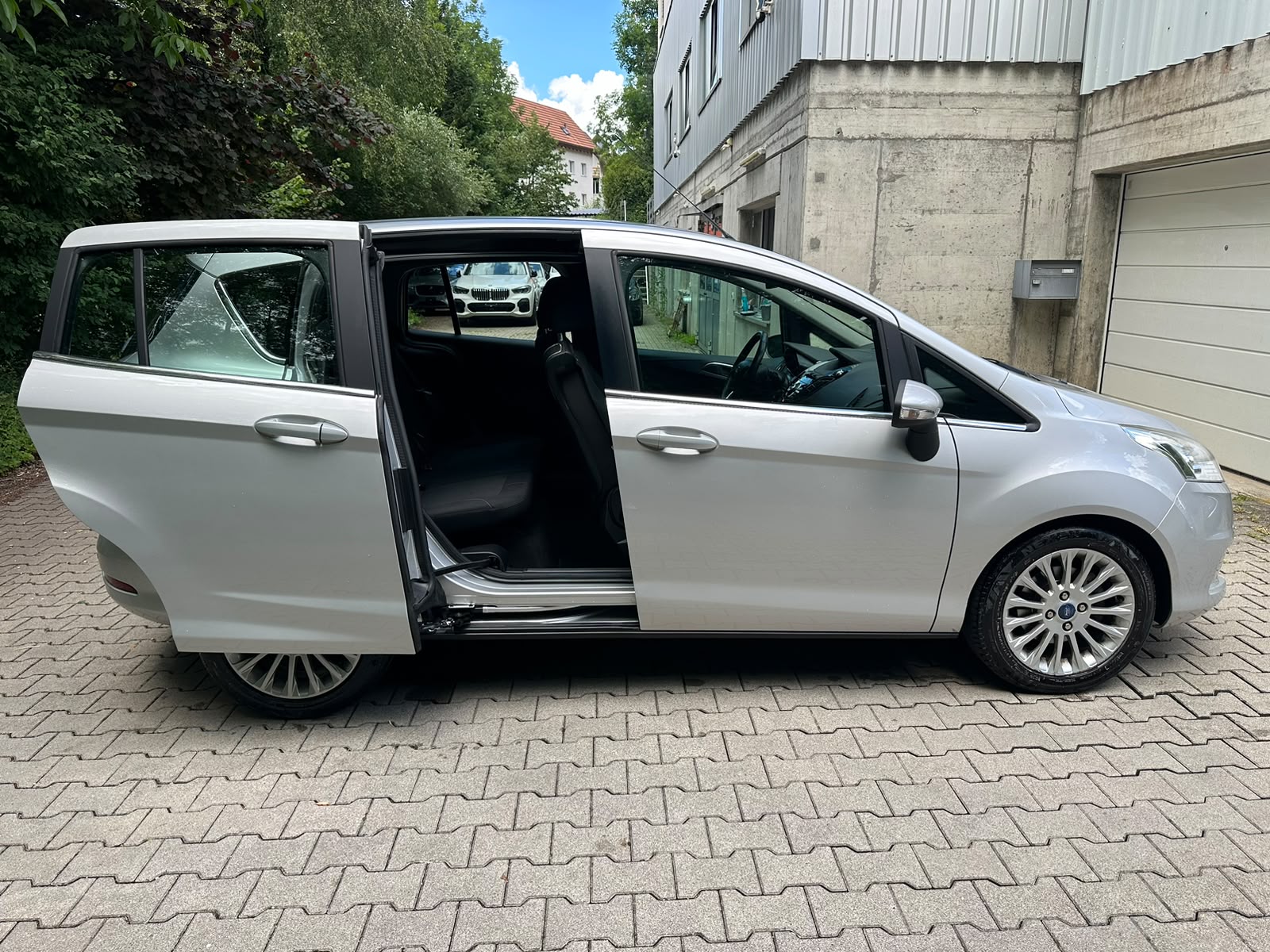 FORD B-Max 1.6 Ti-VCT Titanium PowerShift-image-7