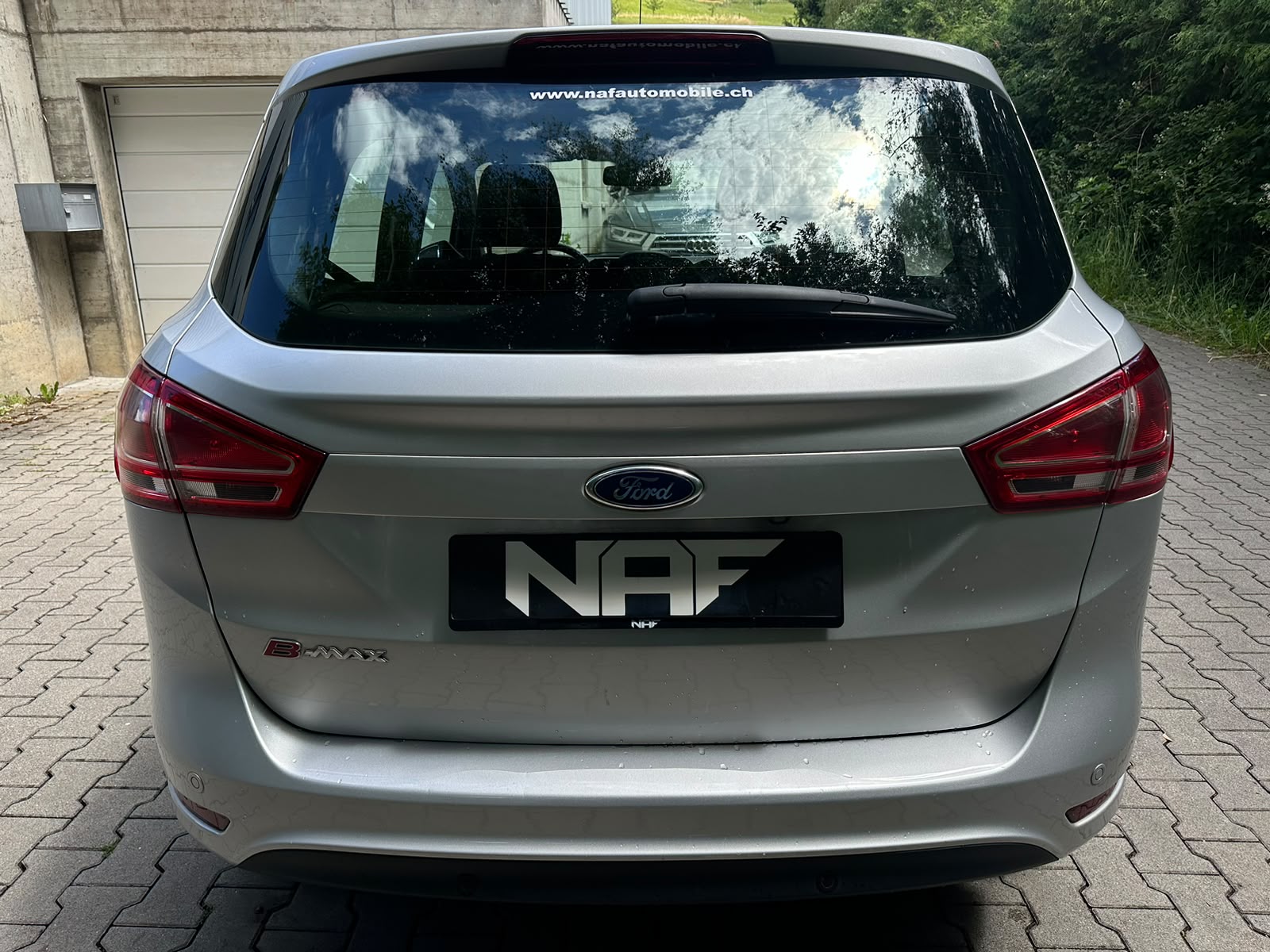 FORD B-Max 1.6 Ti-VCT Titanium PowerShift-image-4