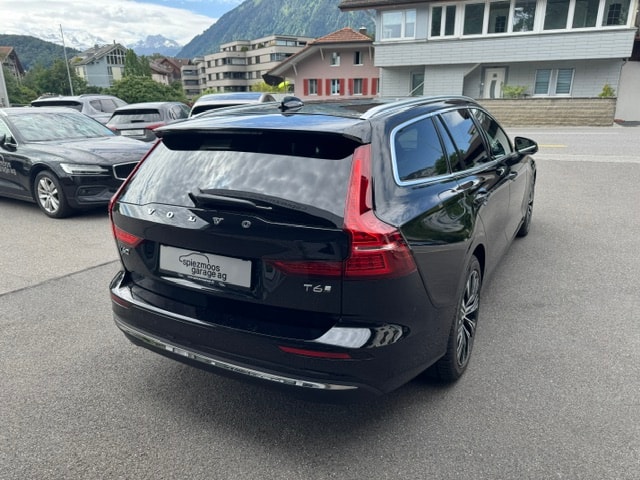 VOLVO V60 2.0 T6 TE Ultimate Bright eAWD-image-4