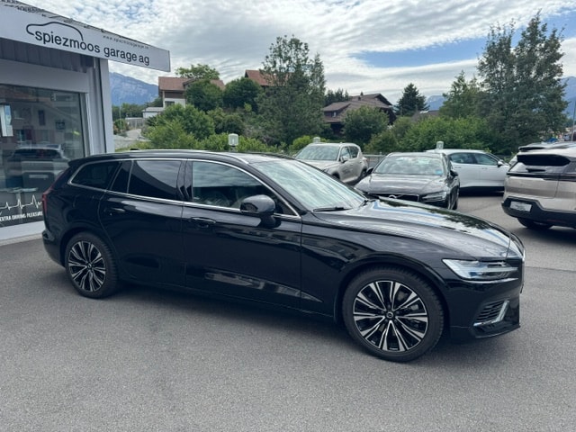 VOLVO V60 2.0 T6 TE Ultimate Bright eAWD-image-2