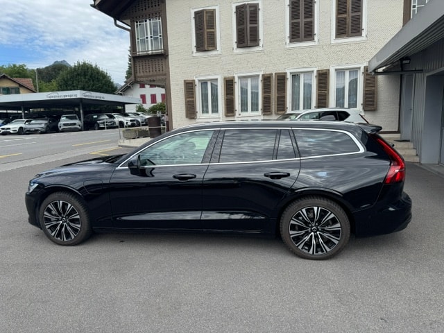 VOLVO V60 2.0 T6 TE Ultimate Bright eAWD-image-6