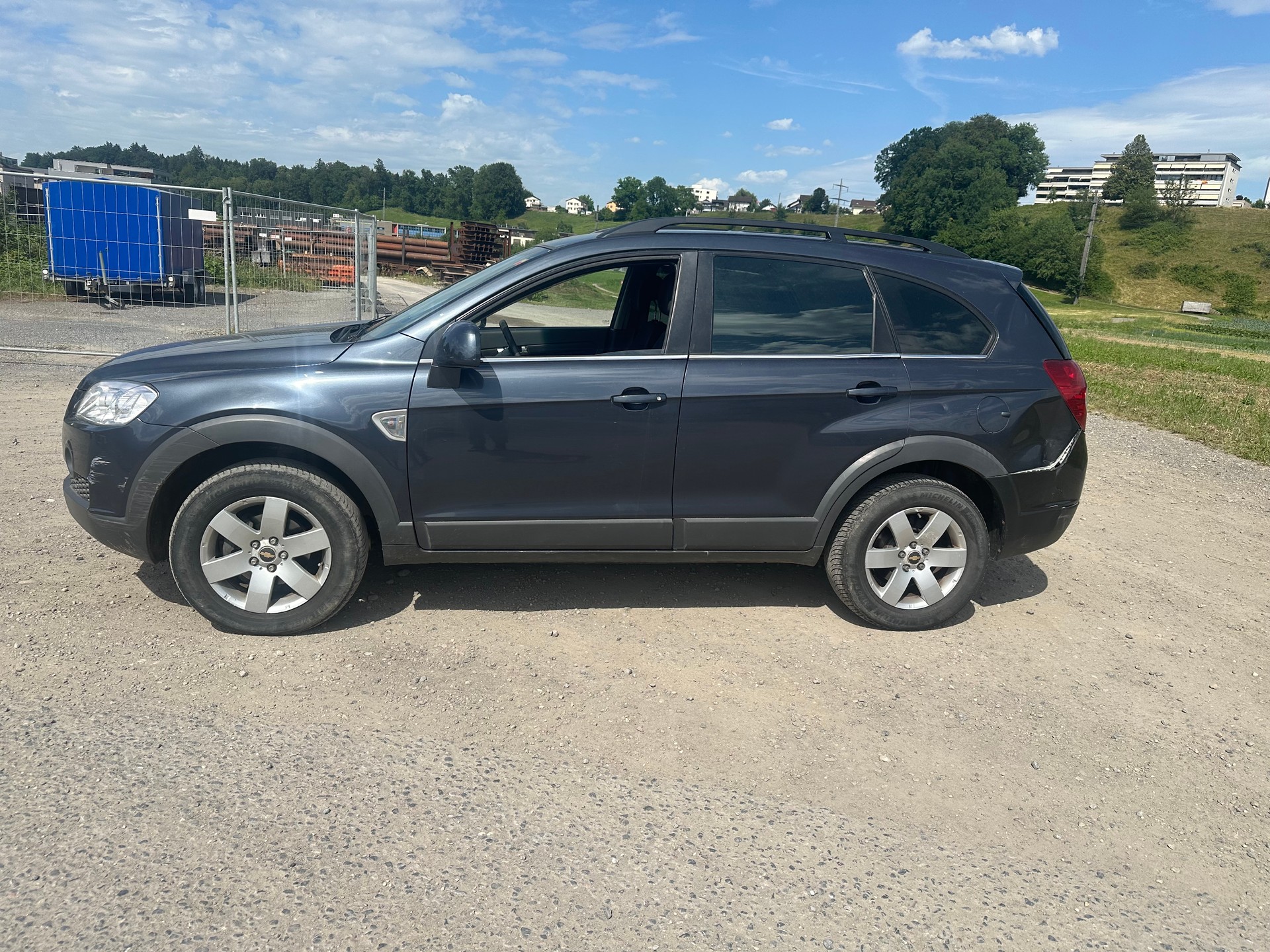 CHEVROLET Captiva 2.4 LS 4WD-image-1