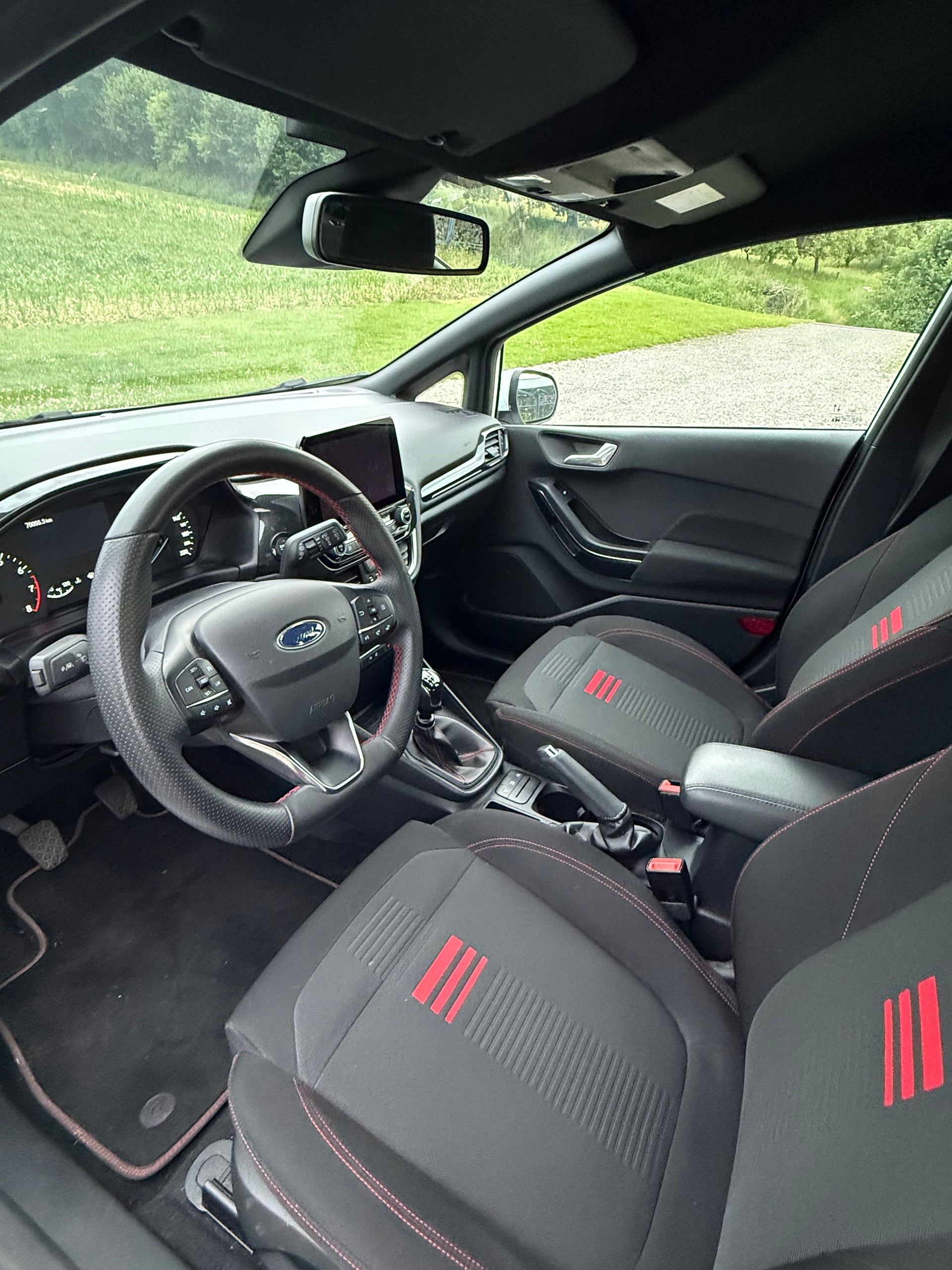 FORD Fiesta 1.0 EcoB Hybrid ST-Line-image-5