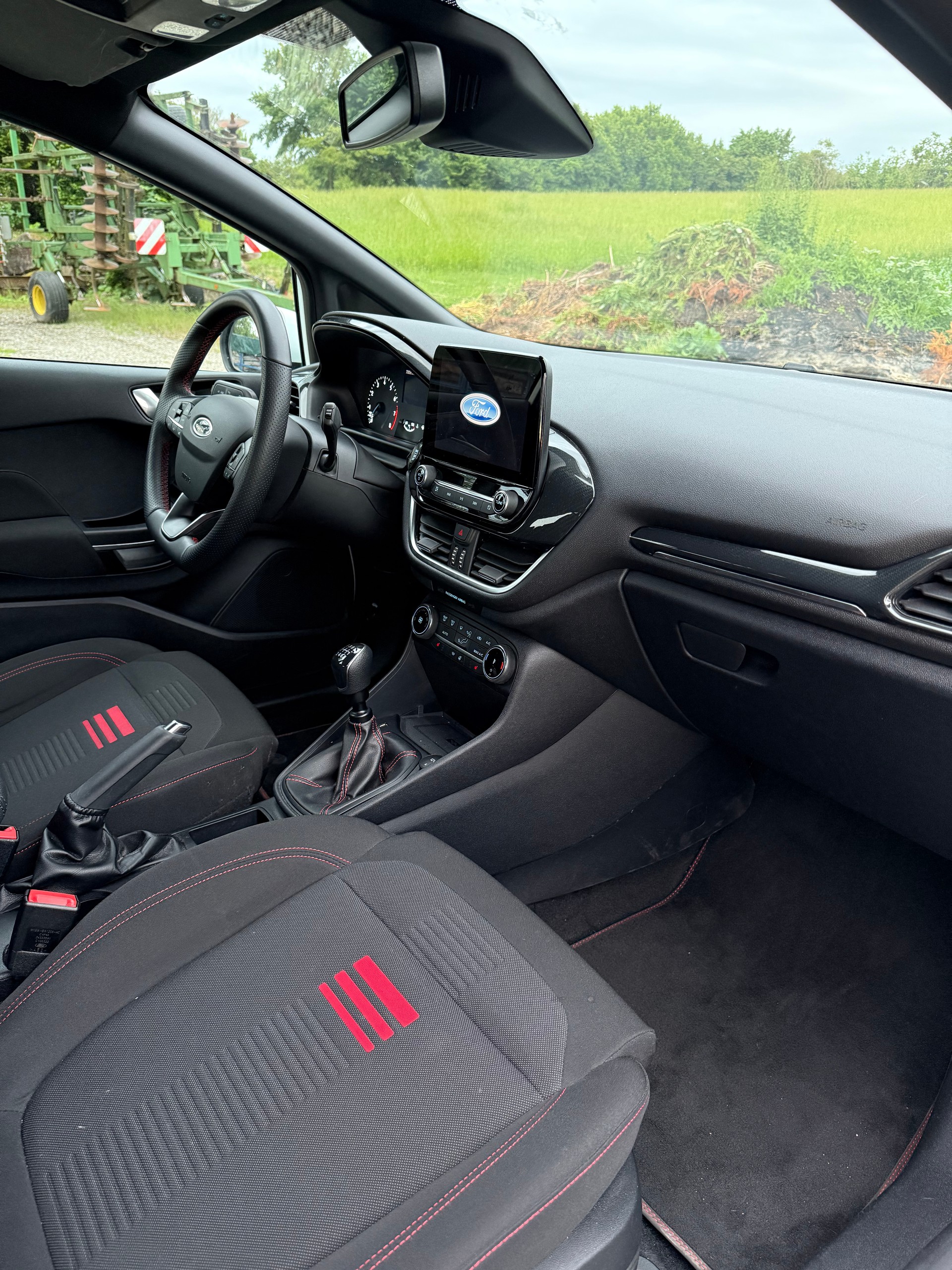 FORD Fiesta 1.0 EcoB Hybrid ST-Line-image-6