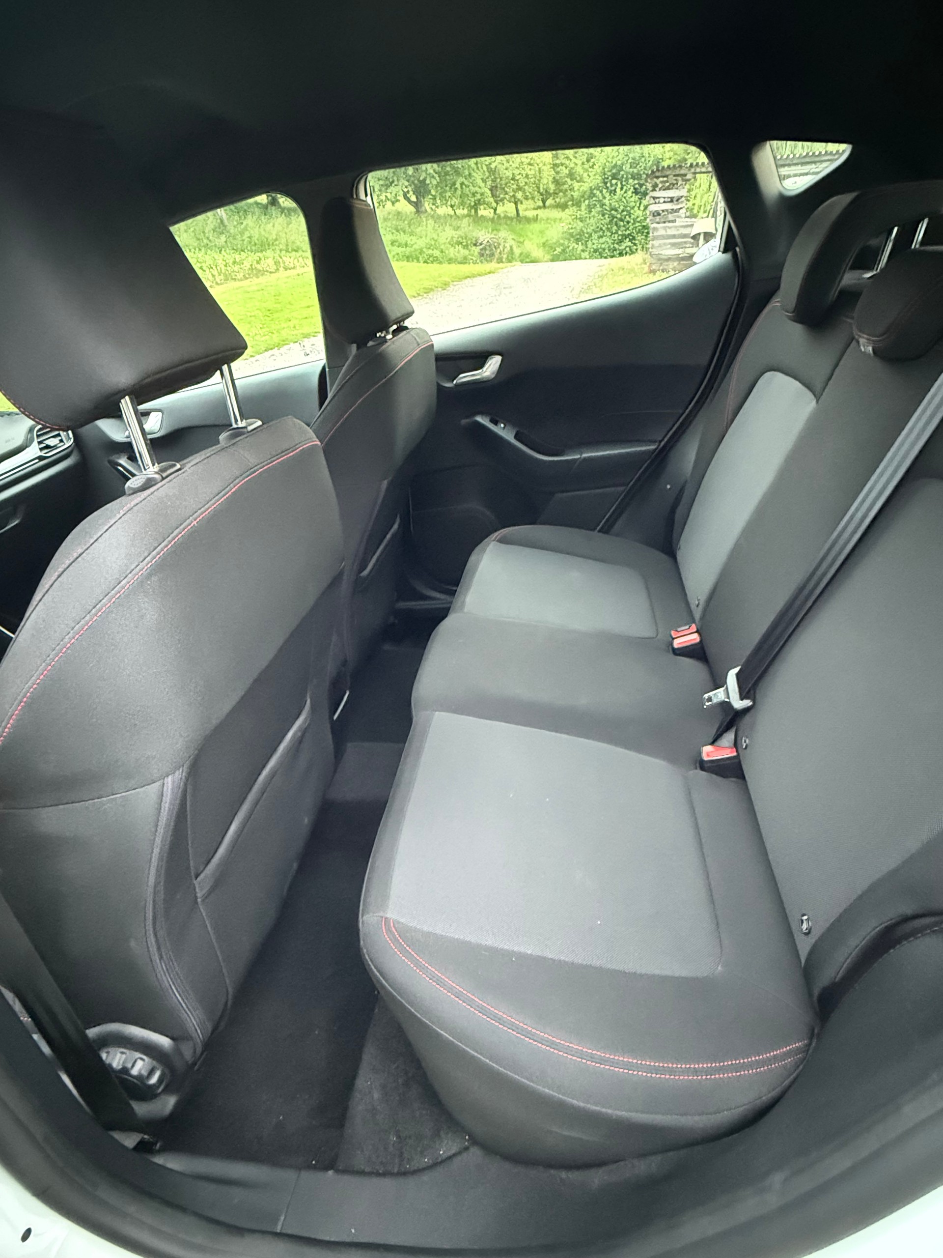 FORD Fiesta 1.0 EcoB Hybrid ST-Line-image-7