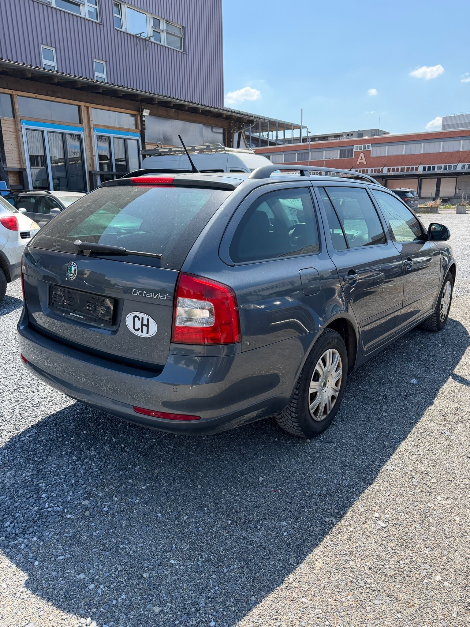 SKODA Octavia 1.6 TDI Greenline-image-4