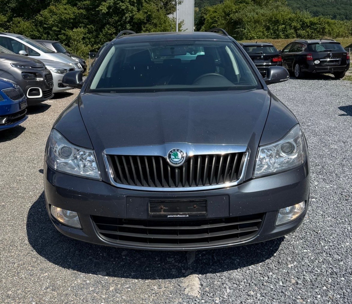 SKODA Octavia 1.6 TDI Greenline-image-0