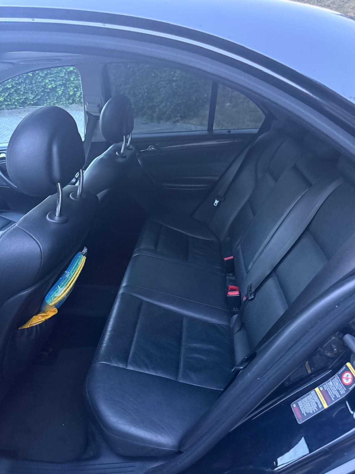 MERCEDES-BENZ C 320 Avantgarde 4Seasons 4Matic Automatic-image-9