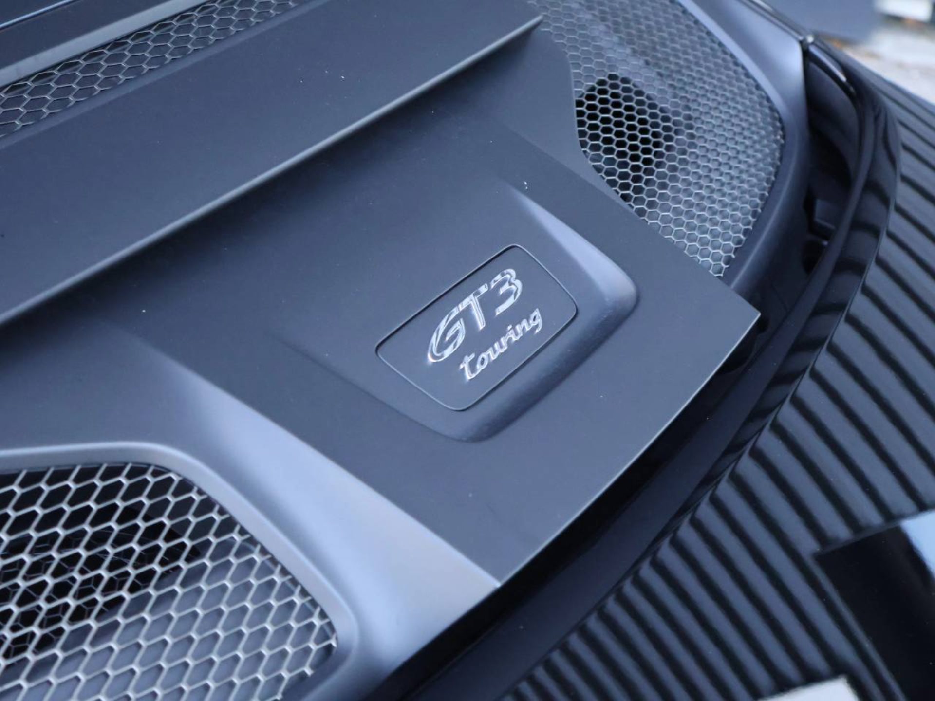 PORSCHE 911 GT3 mit Touring-Paket-image-28