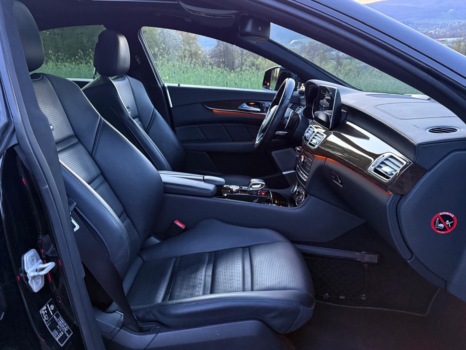 MERCEDES-BENZ CLS 63 AMG 4Matic Speedshift MCT-image-15