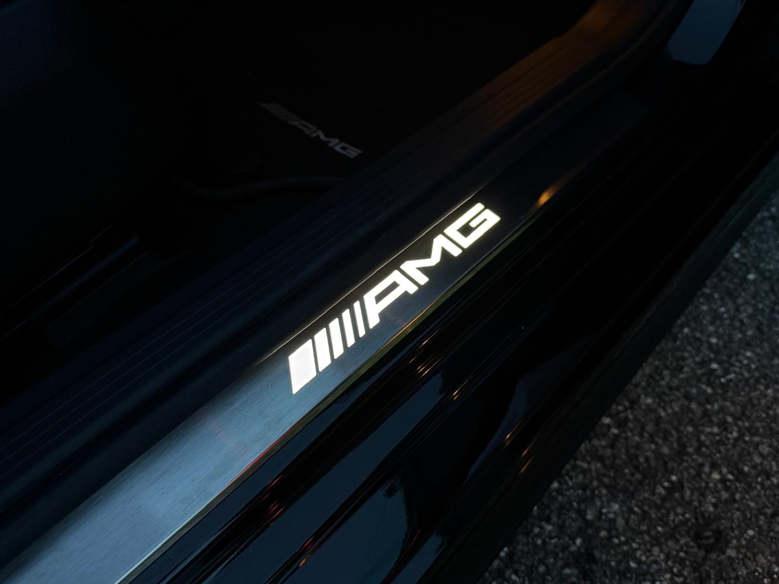 MERCEDES-BENZ CLS 63 AMG 4Matic Speedshift MCT-image-23