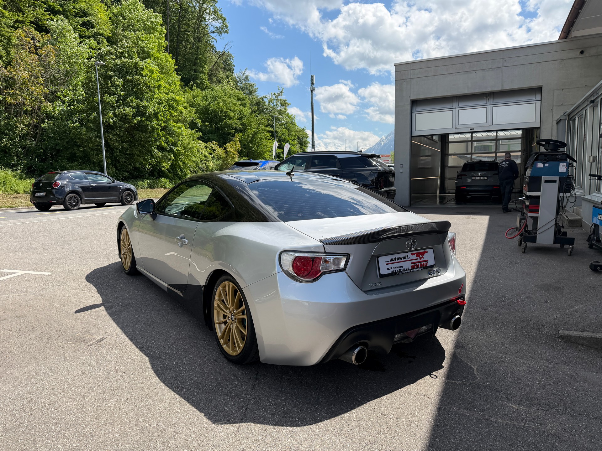 TOYOTA GT 86 2.0 D-4S Sport-image-2