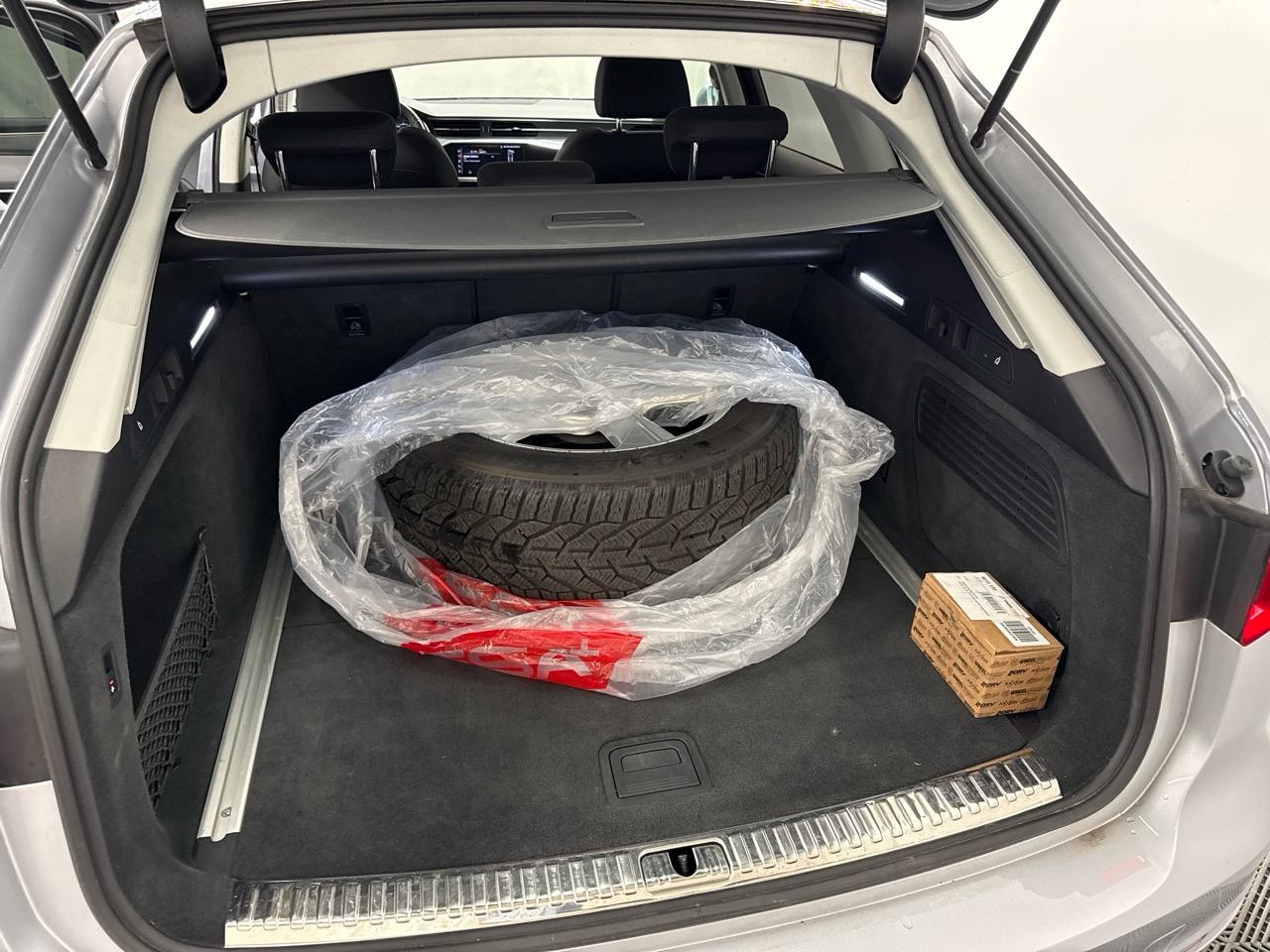 AUDI A6 Avant 40 TDI Sport quattro S-tronic-image-11