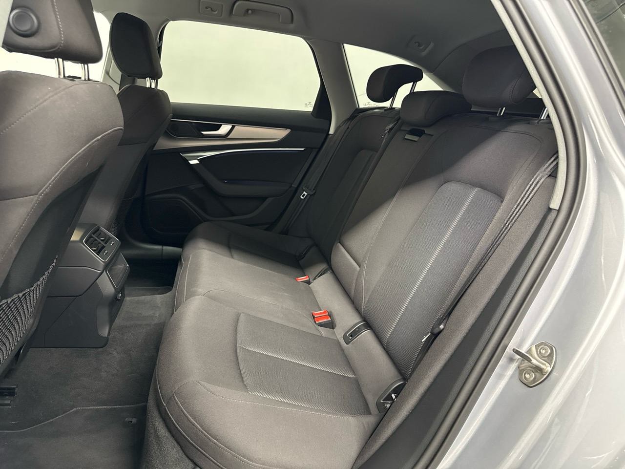 AUDI A6 Avant 40 TDI Sport quattro S-tronic-image-9