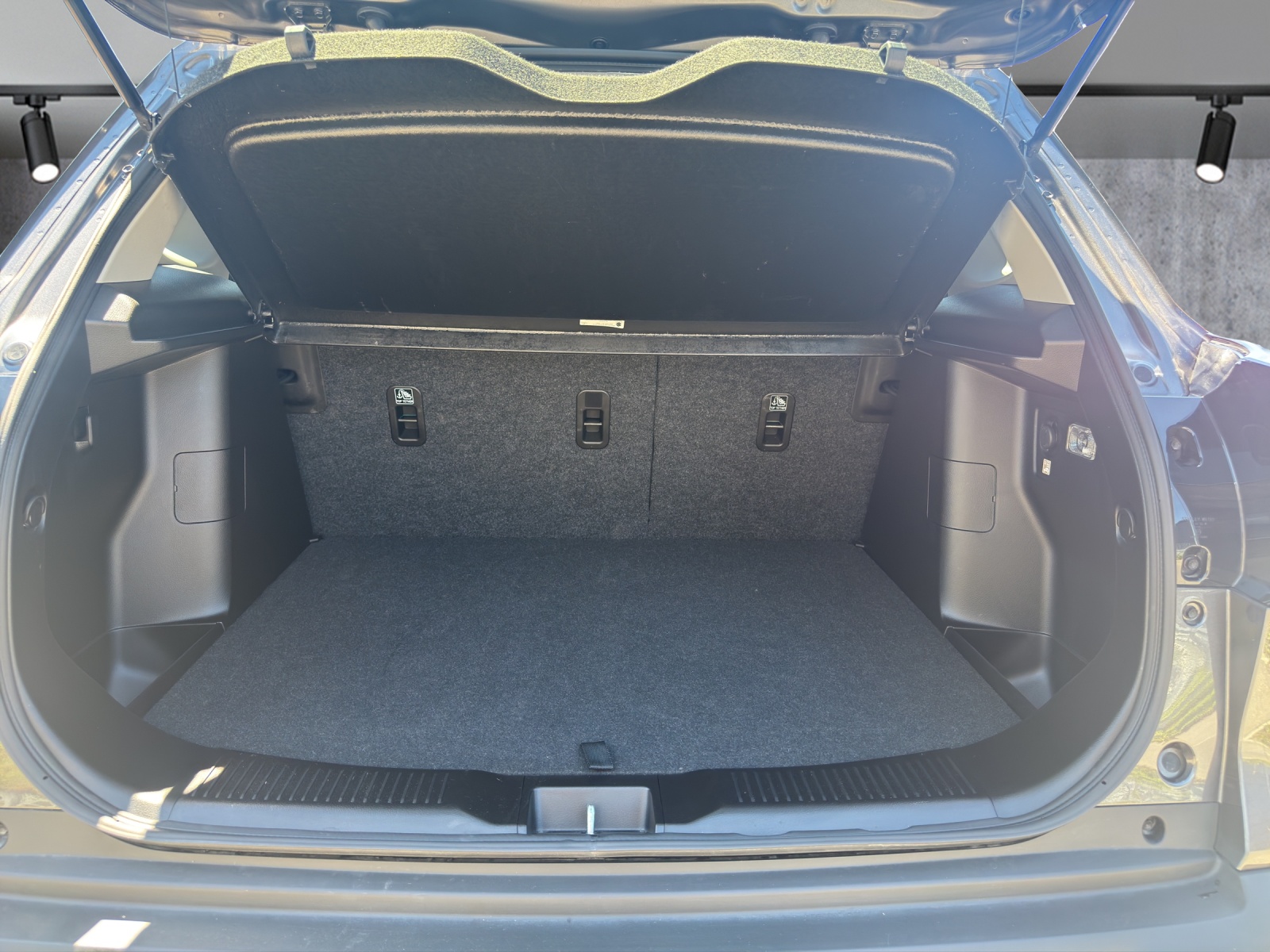 SUZUKI S-Cross 1.4 16V Compact+ MHD 4WD Automatic-image-10