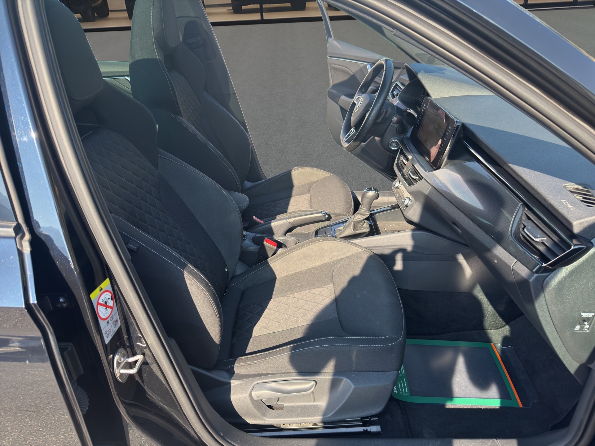 SKODA Kamiq 1.5 TSI ACT Style DSG-image-16