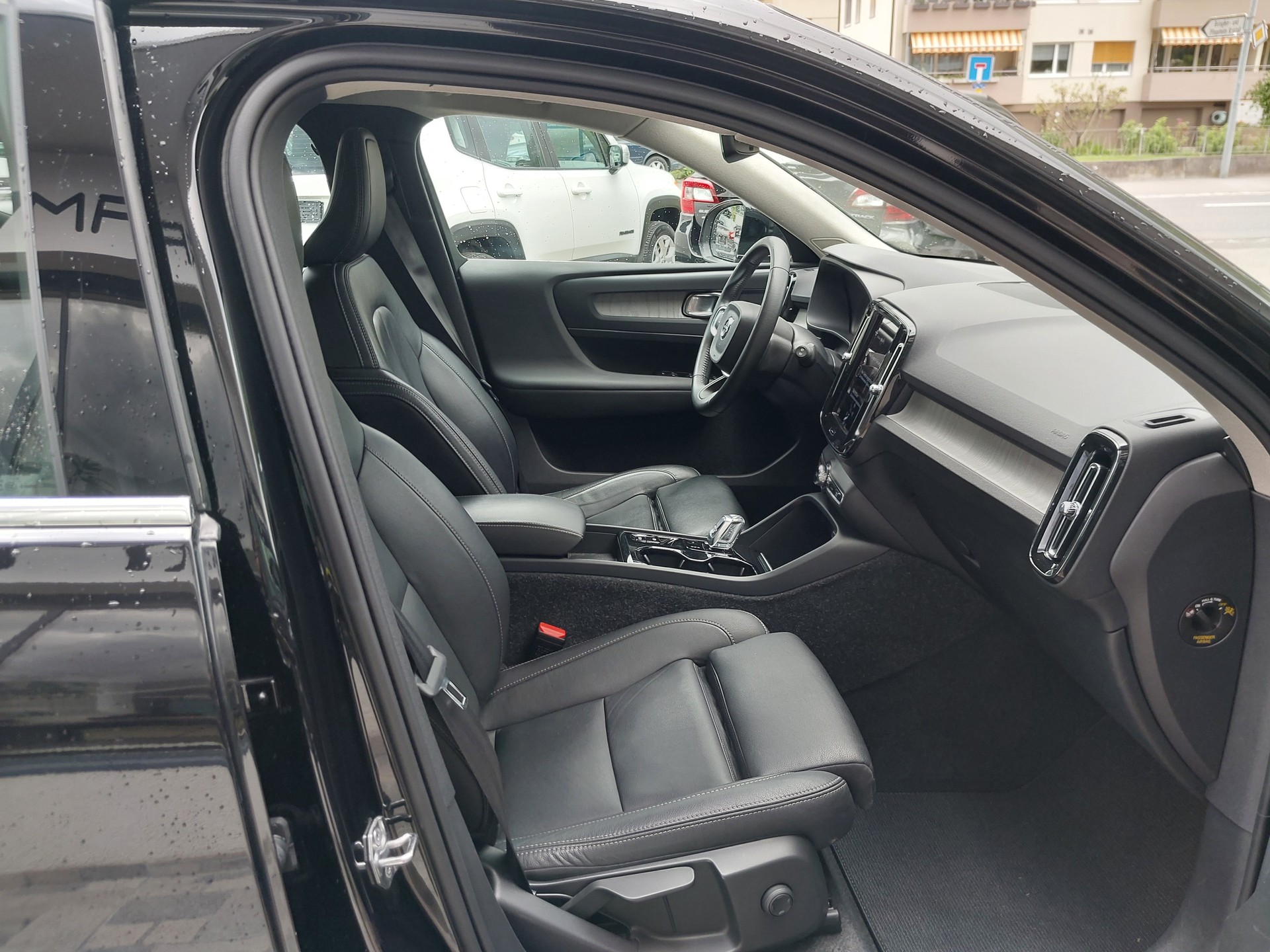 VOLVO XC40 T5 TwE Inscription DCT-image-7