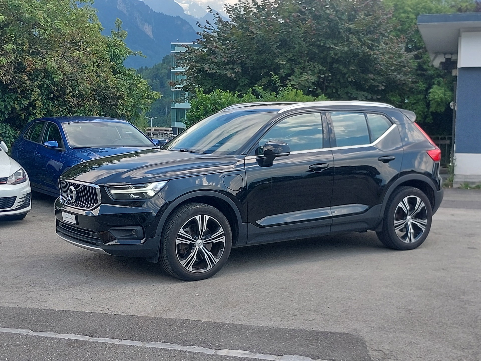 VOLVO XC40 T5 TwE Inscription DCT-image-1