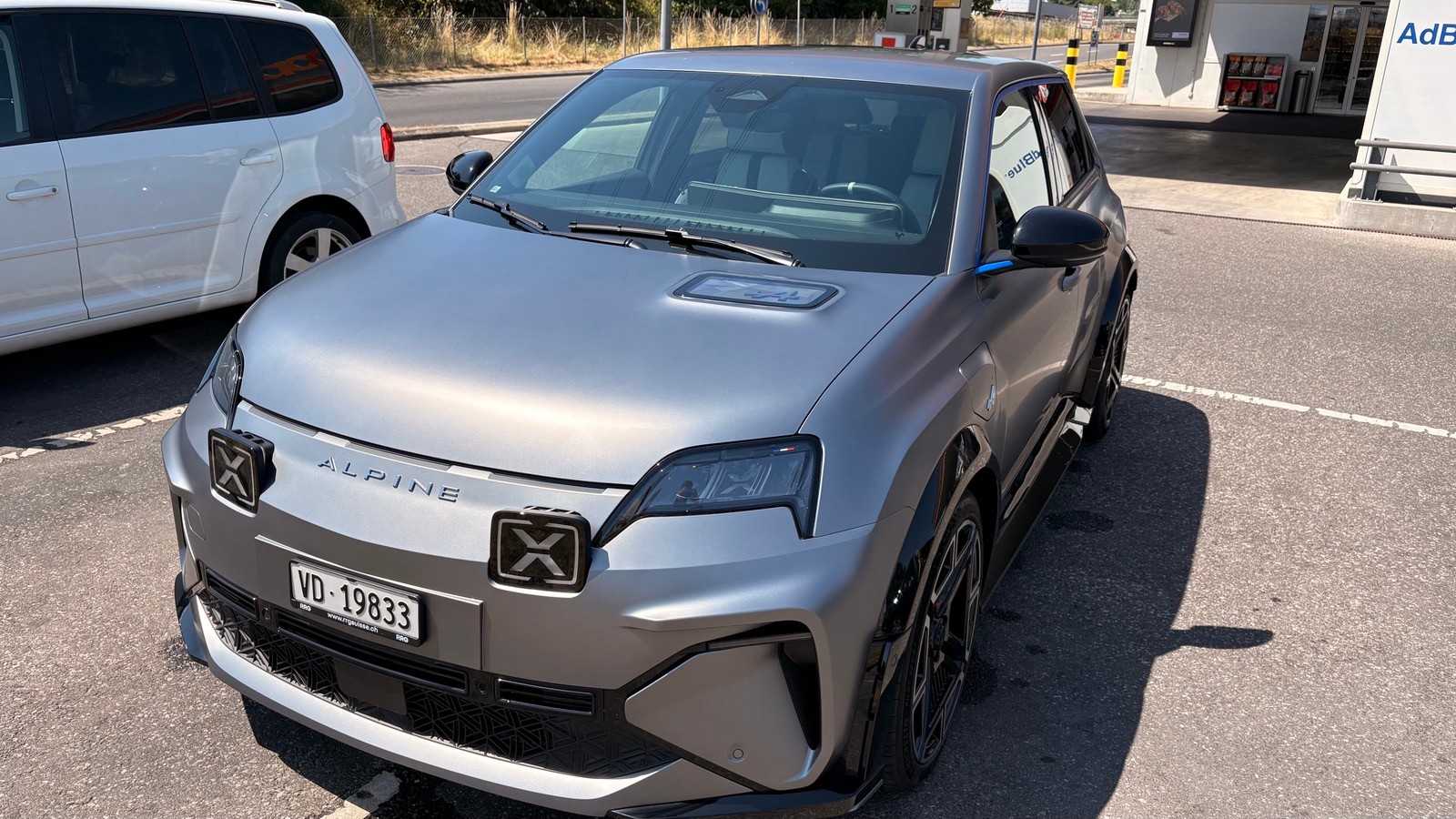 ALPINE GT Premium-image-0