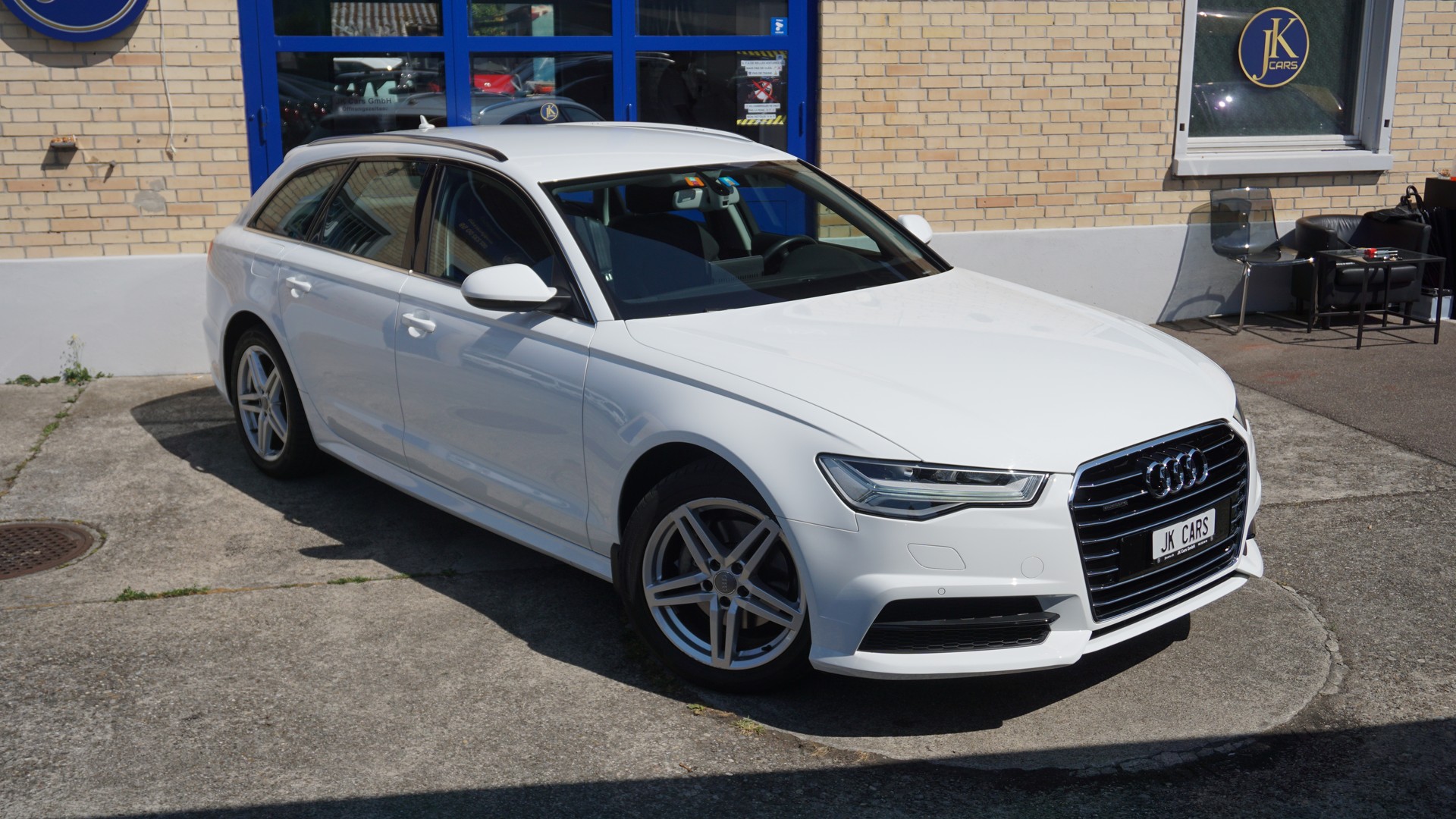 AUDI A6 Avant 2.0 TDI 190 quattro S-Tronic-image-2