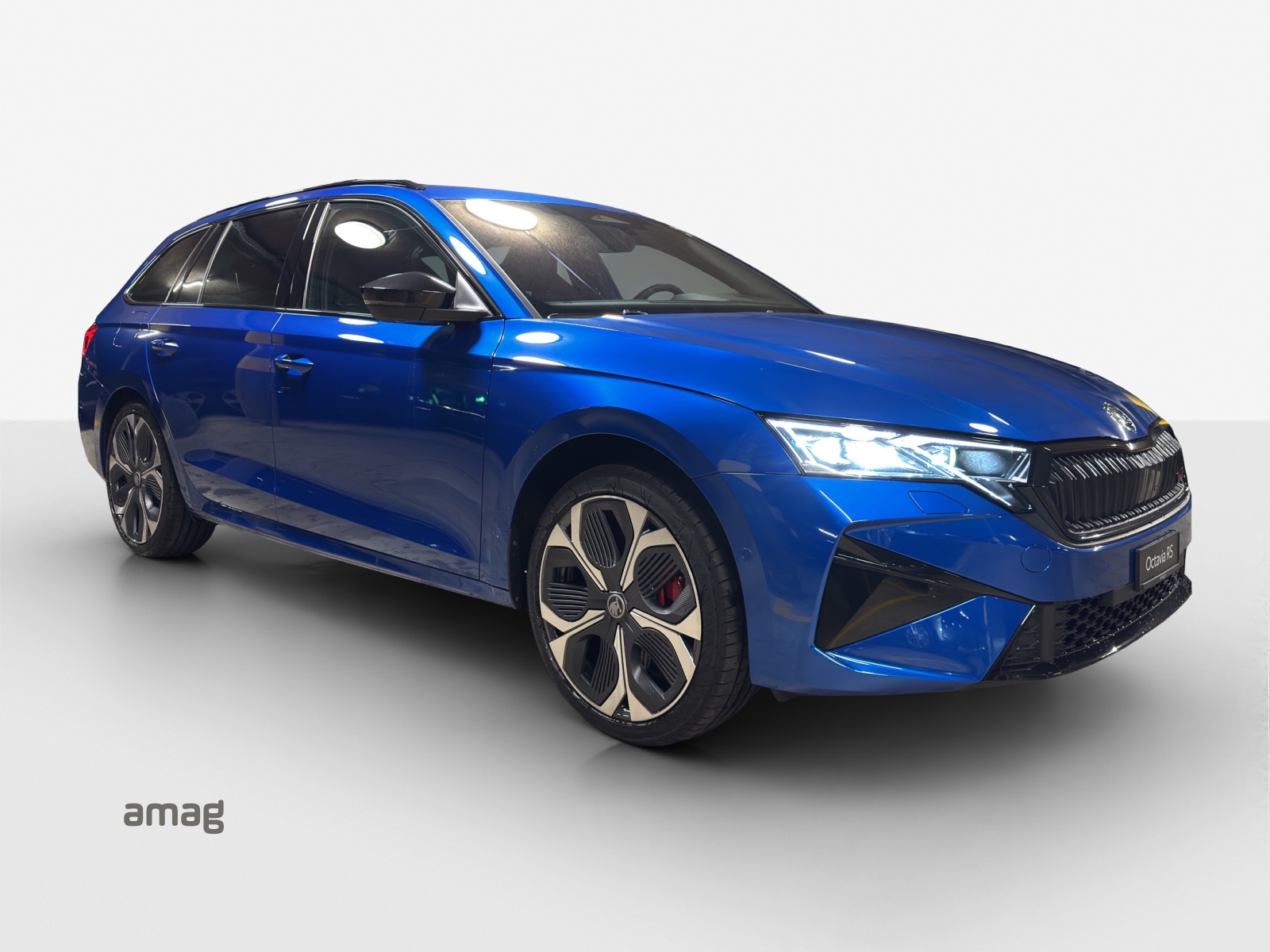SKODA Octavia RS 30 Years Edition-image-5