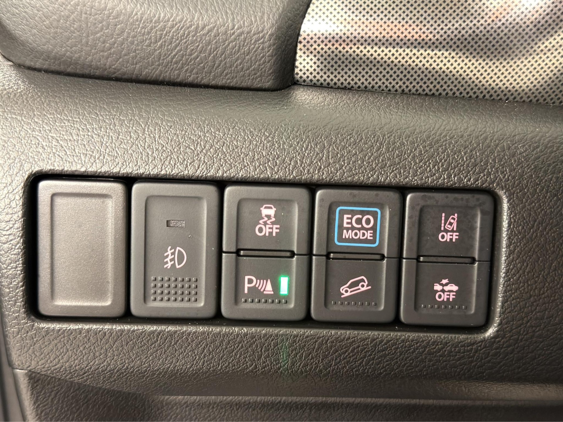 SUZUKI Vitara 1.5 Compact Top Hybrid Edition 35 4x4-image-13