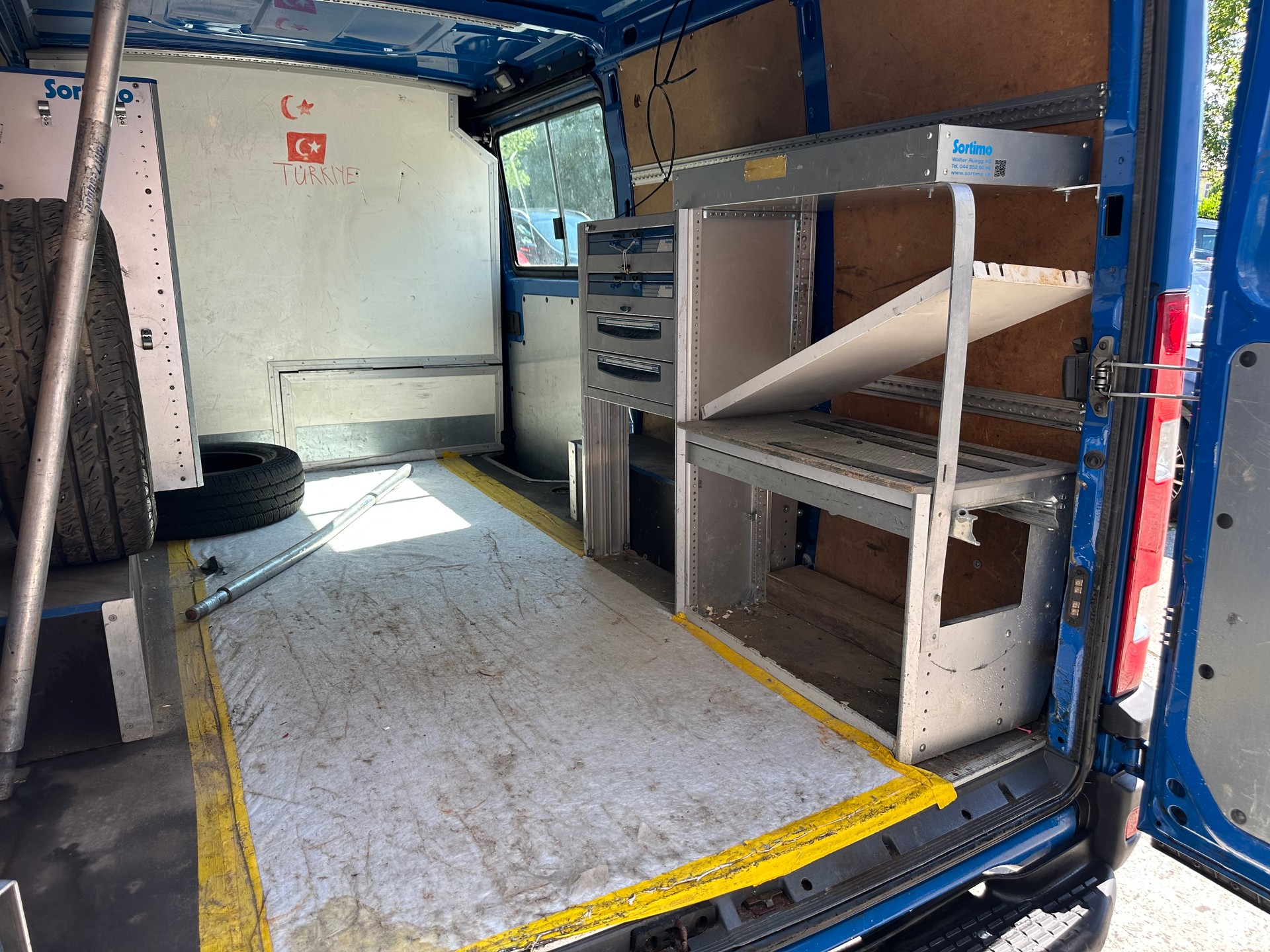 IVECO 35 S 12 V GKBA43A2B1-image-8