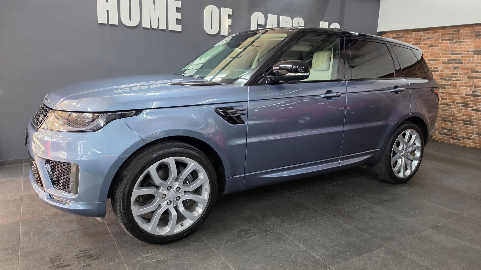 LAND ROVER Range Rover Sport 3.0 SDV6 HSE Automatic-image-2