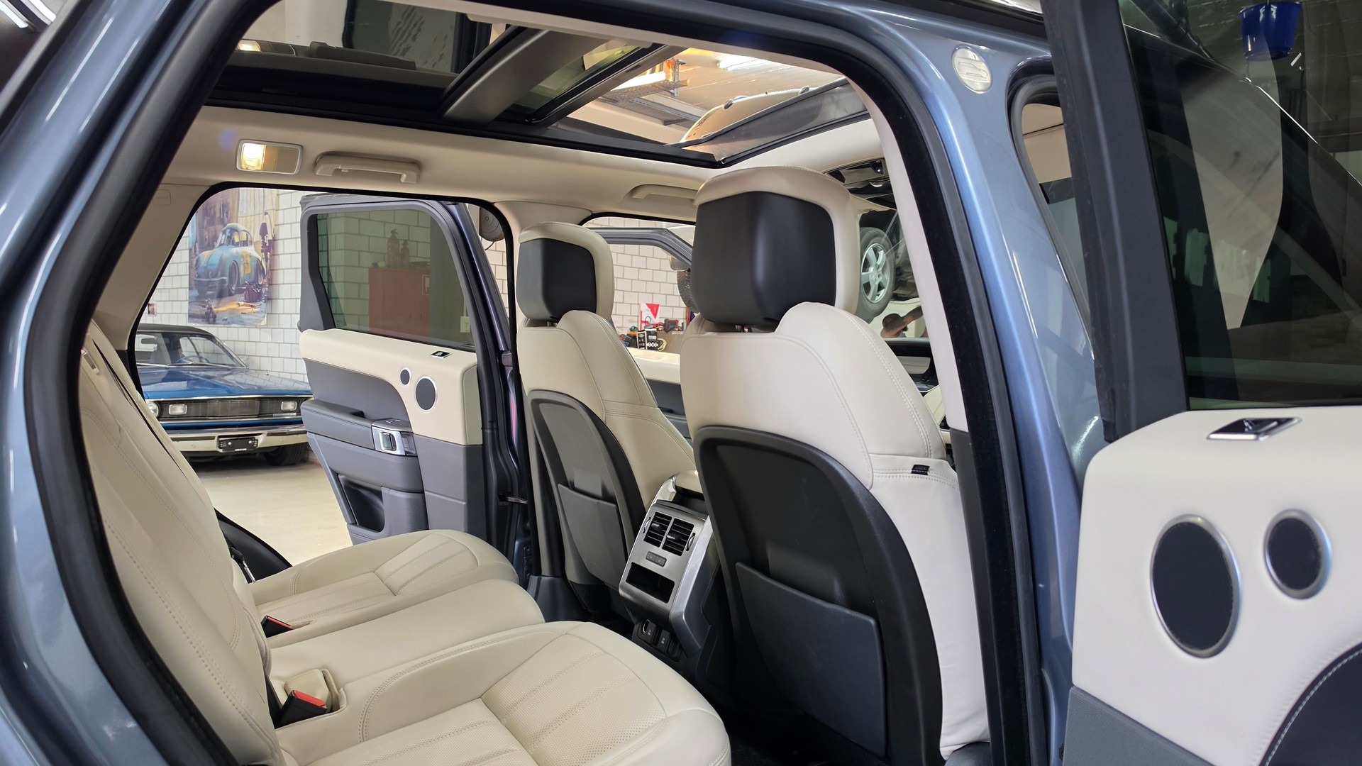 LAND ROVER Range Rover Sport 3.0 SDV6 HSE Automatic-image-28