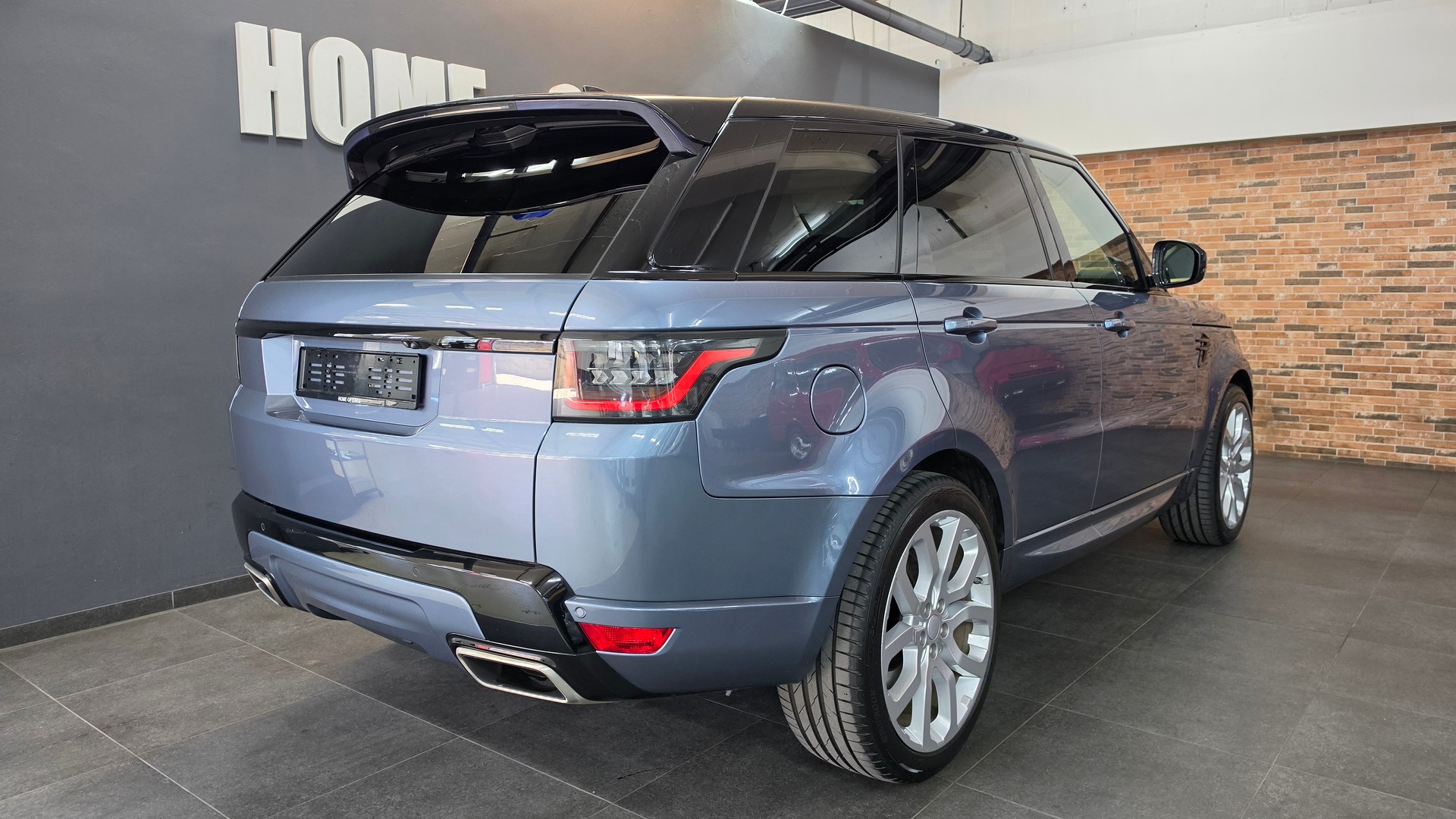 LAND ROVER Range Rover Sport 3.0 SDV6 HSE Automatic-image-12