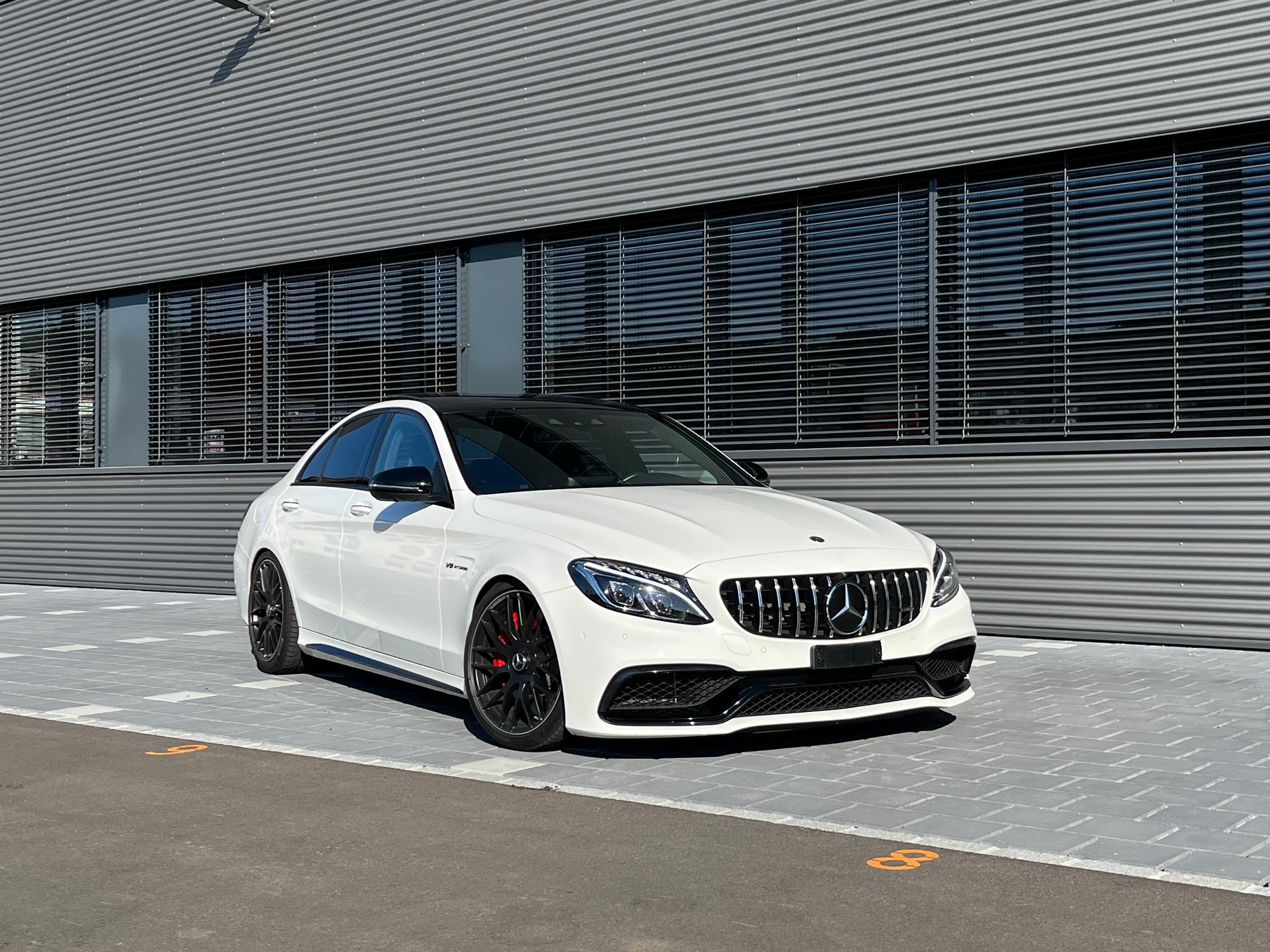MERCEDES-BENZ C 63 S AMG