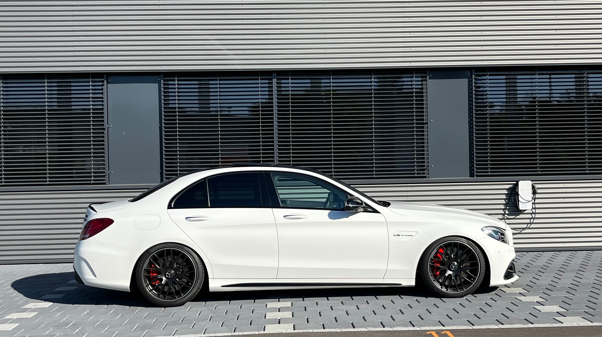 MERCEDES-BENZ C 63 S AMG-image-6