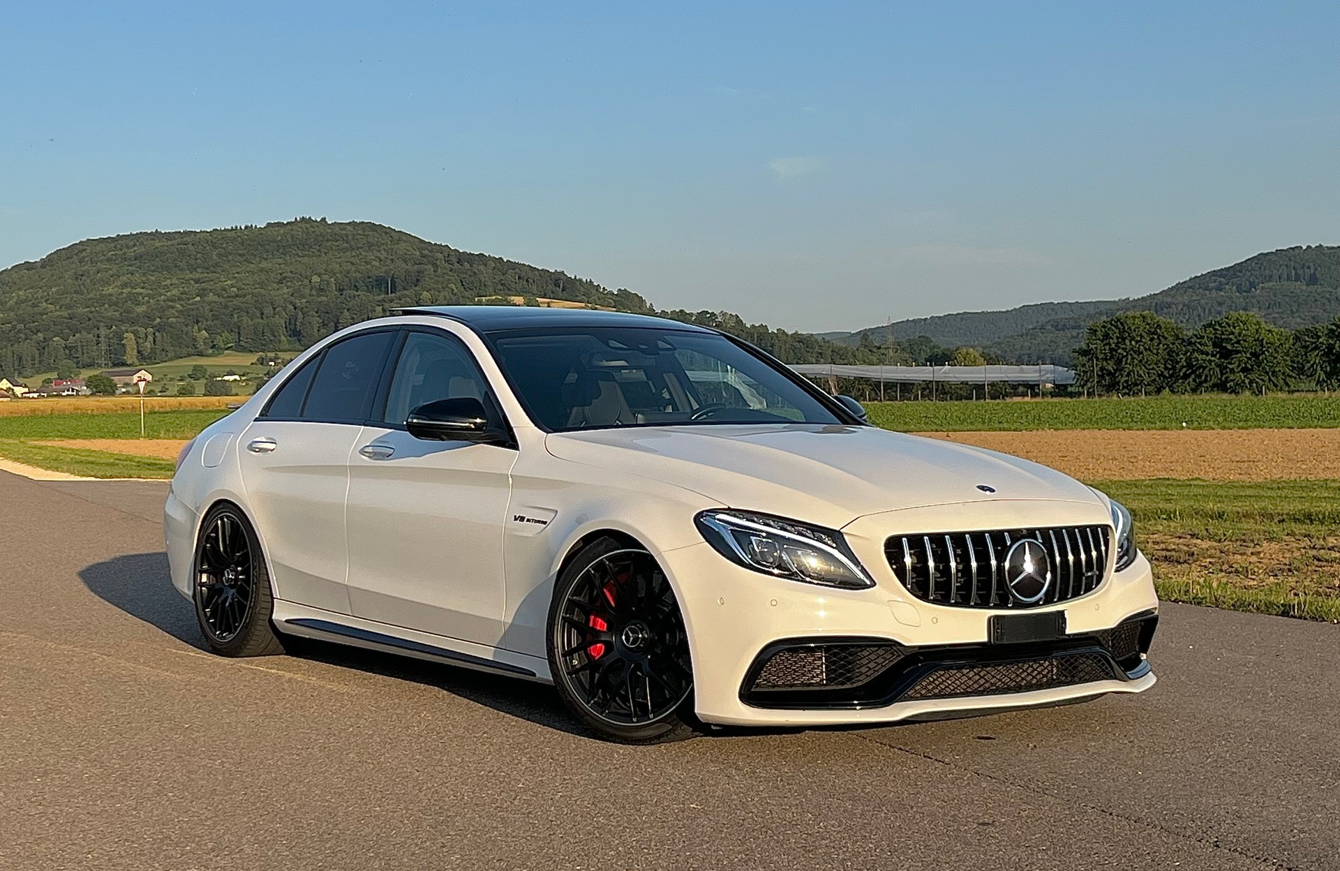 MERCEDES-BENZ C 63 S AMG-image-0