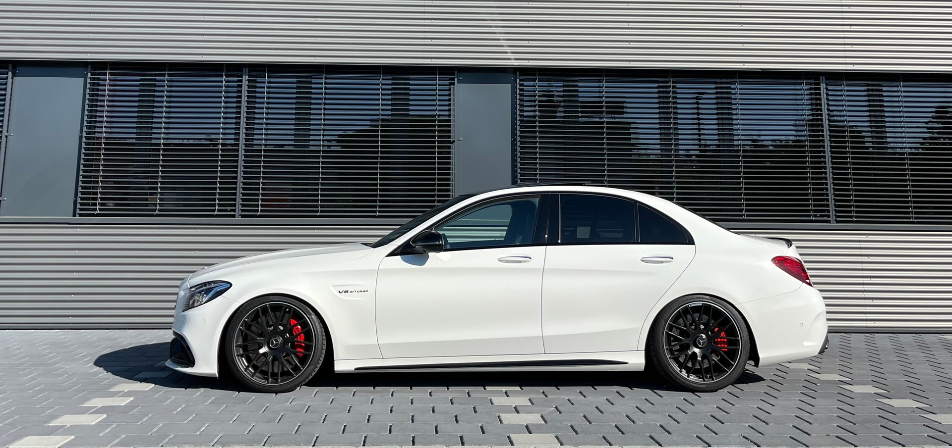 MERCEDES-BENZ C 63 S AMG-image-5